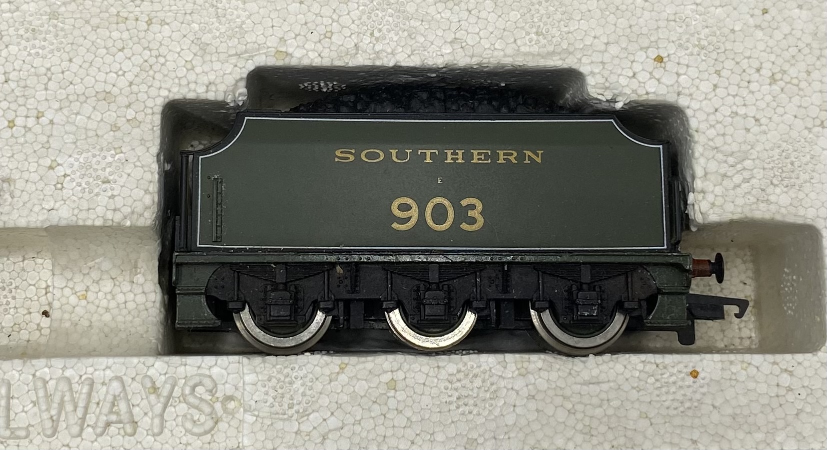 An unboxed Hornby Railways OO gauge Southern Railway 4-6-0 "Charterhouse" locomotive with tender ( - Image 3 of 4