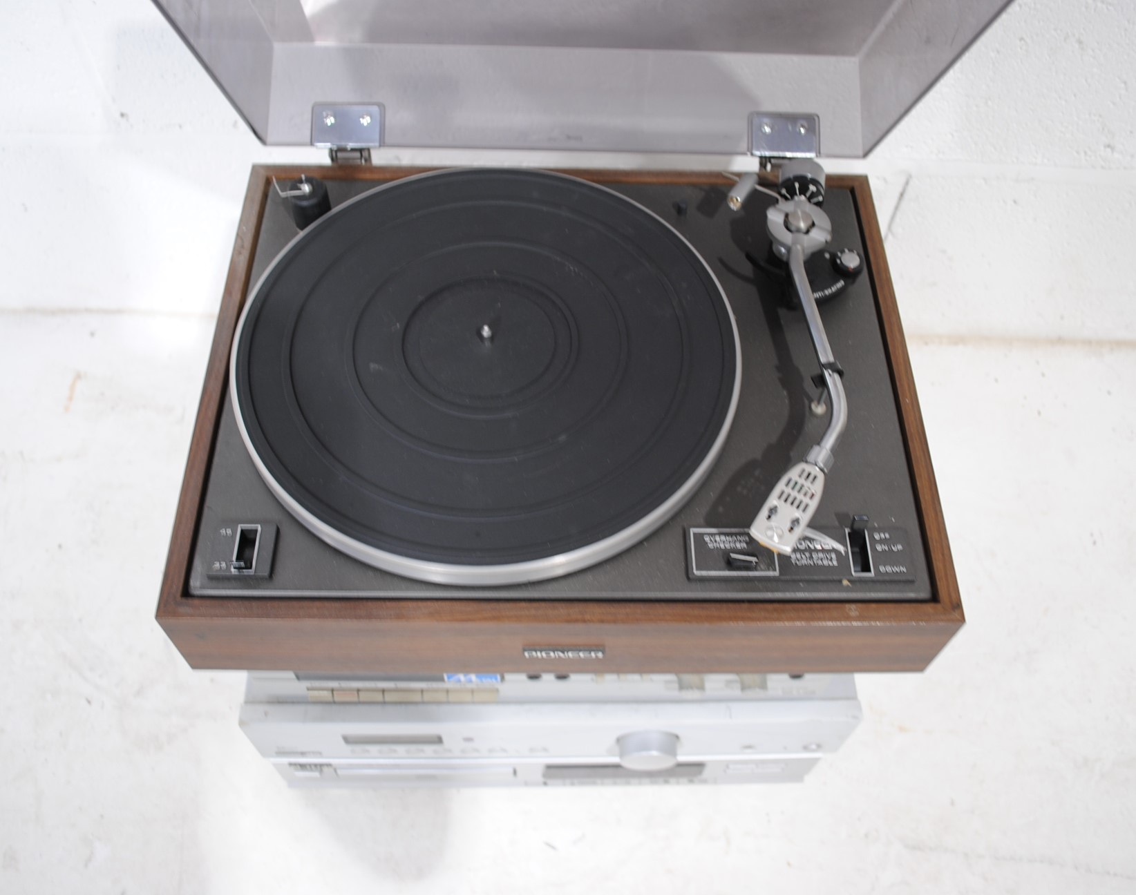 A vintage stacking hi-fi system, comprising a Pioneer PL-12D belt-drive turntable, Sharp RT-12 - Image 2 of 14