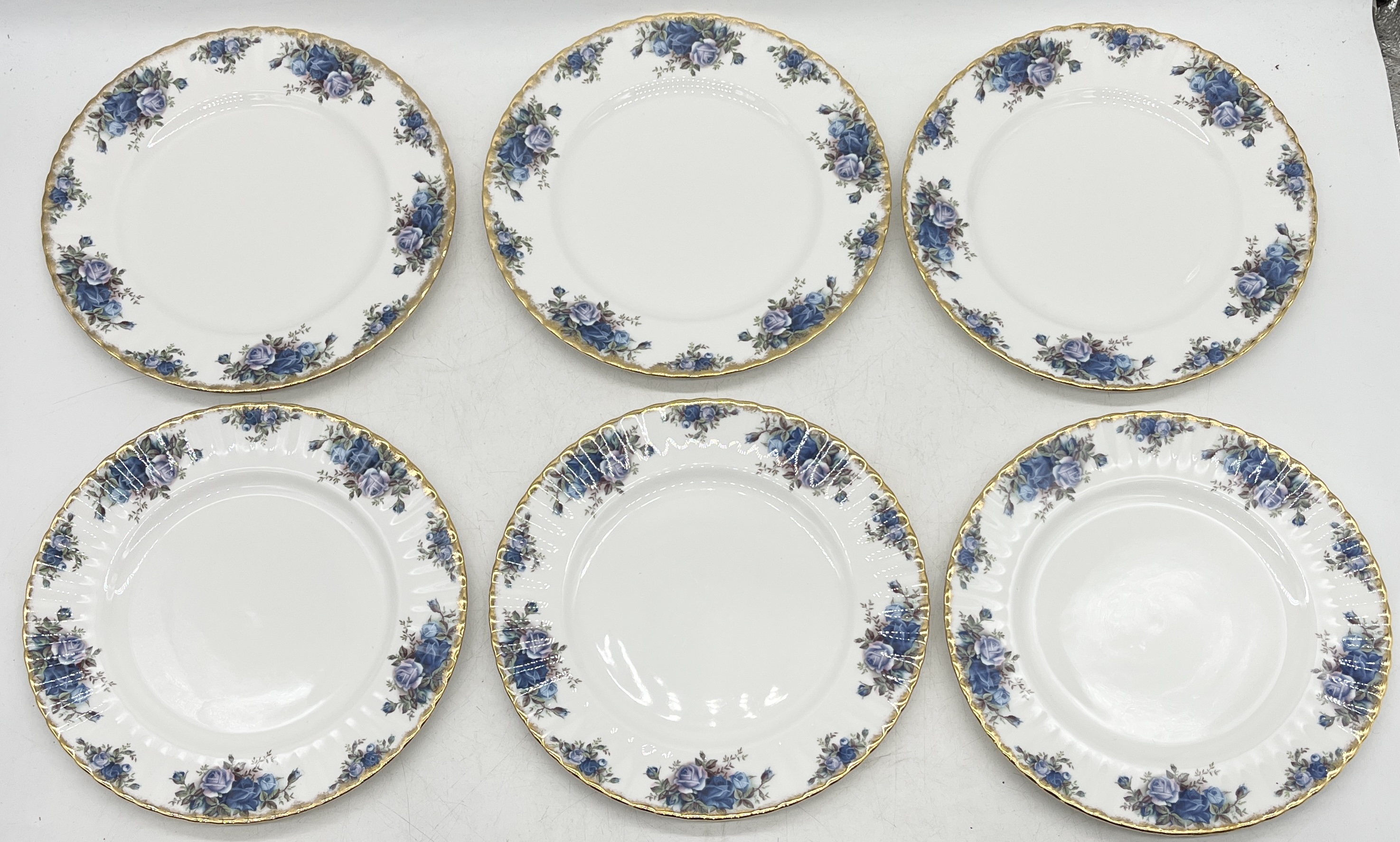 A small collection of Royal Albert Moonlight Rose tableware comprising of six dinner plates, six - Image 2 of 4