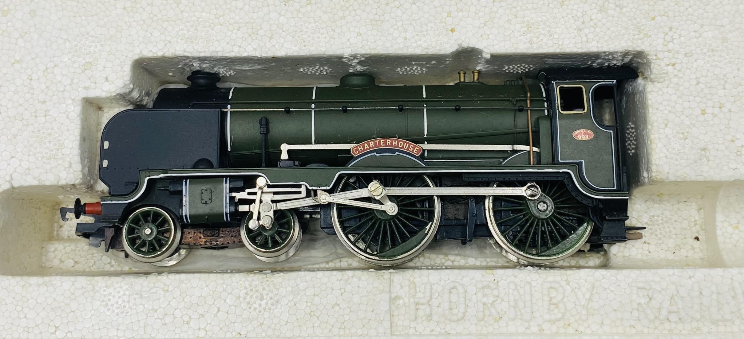 An unboxed Hornby Railways OO gauge Southern Railway 4-6-0 "Charterhouse" locomotive with tender ( - Image 2 of 4