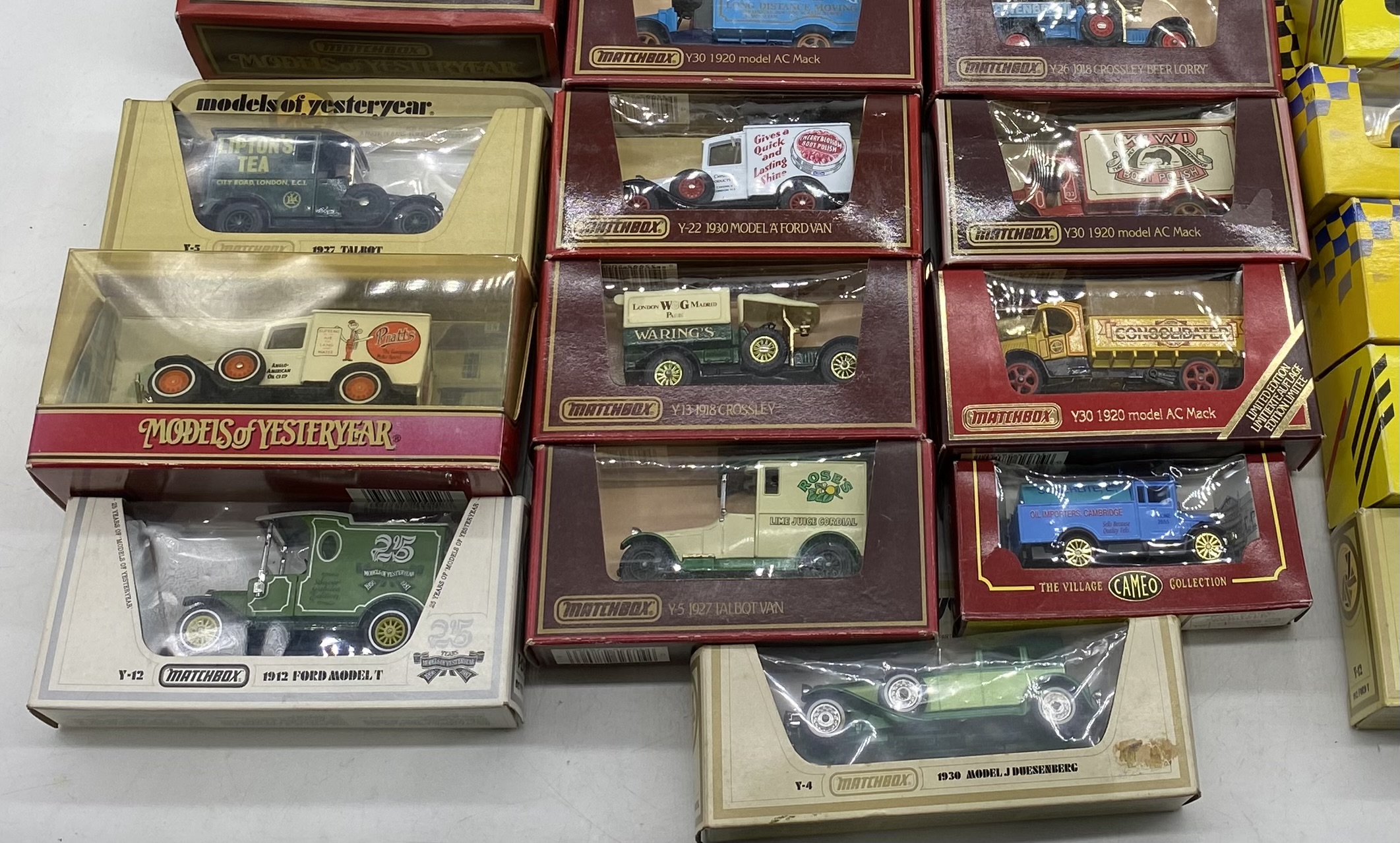 A collection of boxed die-cast vehicles including Corgi Eddie Stobart Ltd Motorway Truck Set & - Image 7 of 7