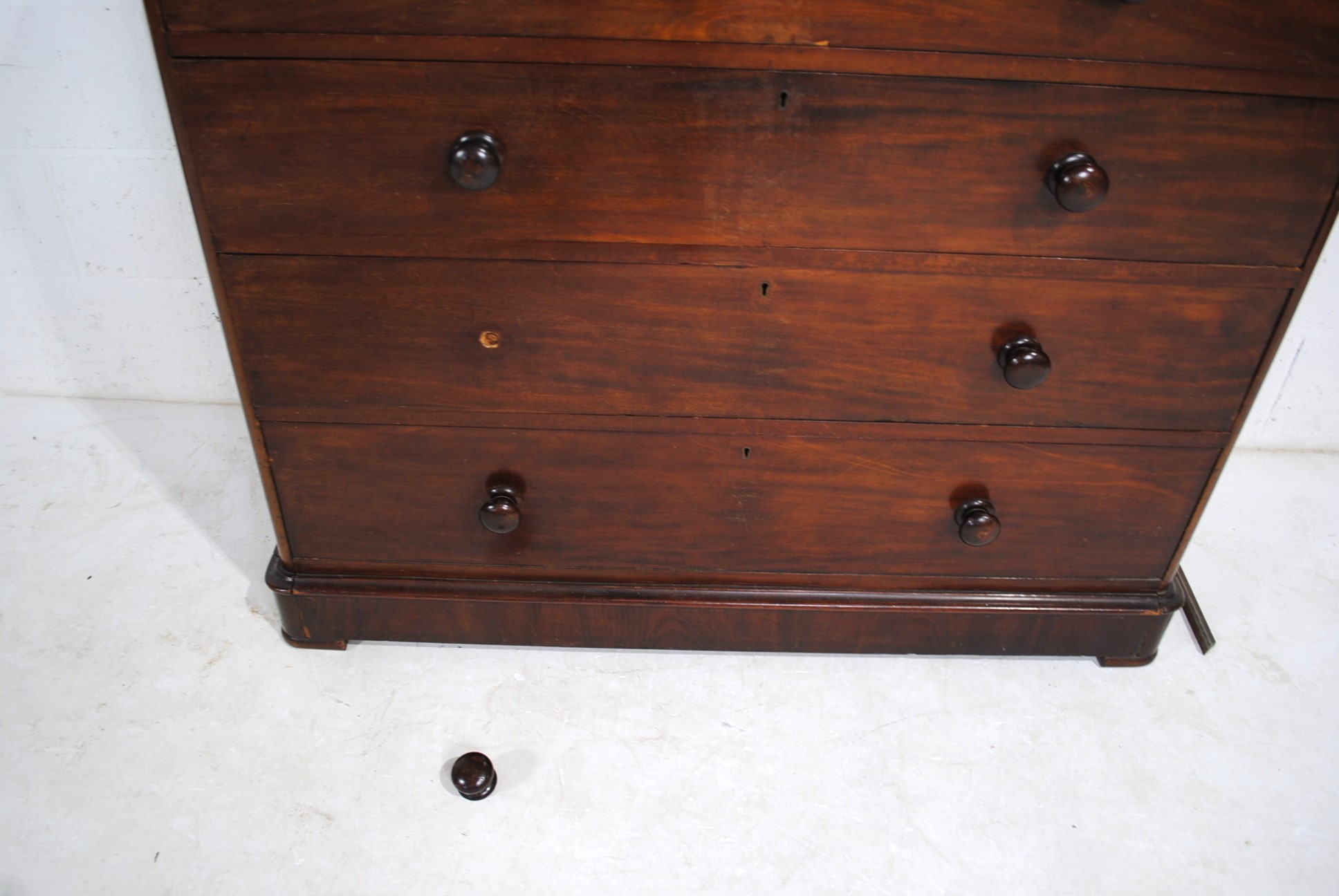 A Victorian mahogany chest of six drawers, with turned handles - one piece of trim & one handle - Image 9 of 9