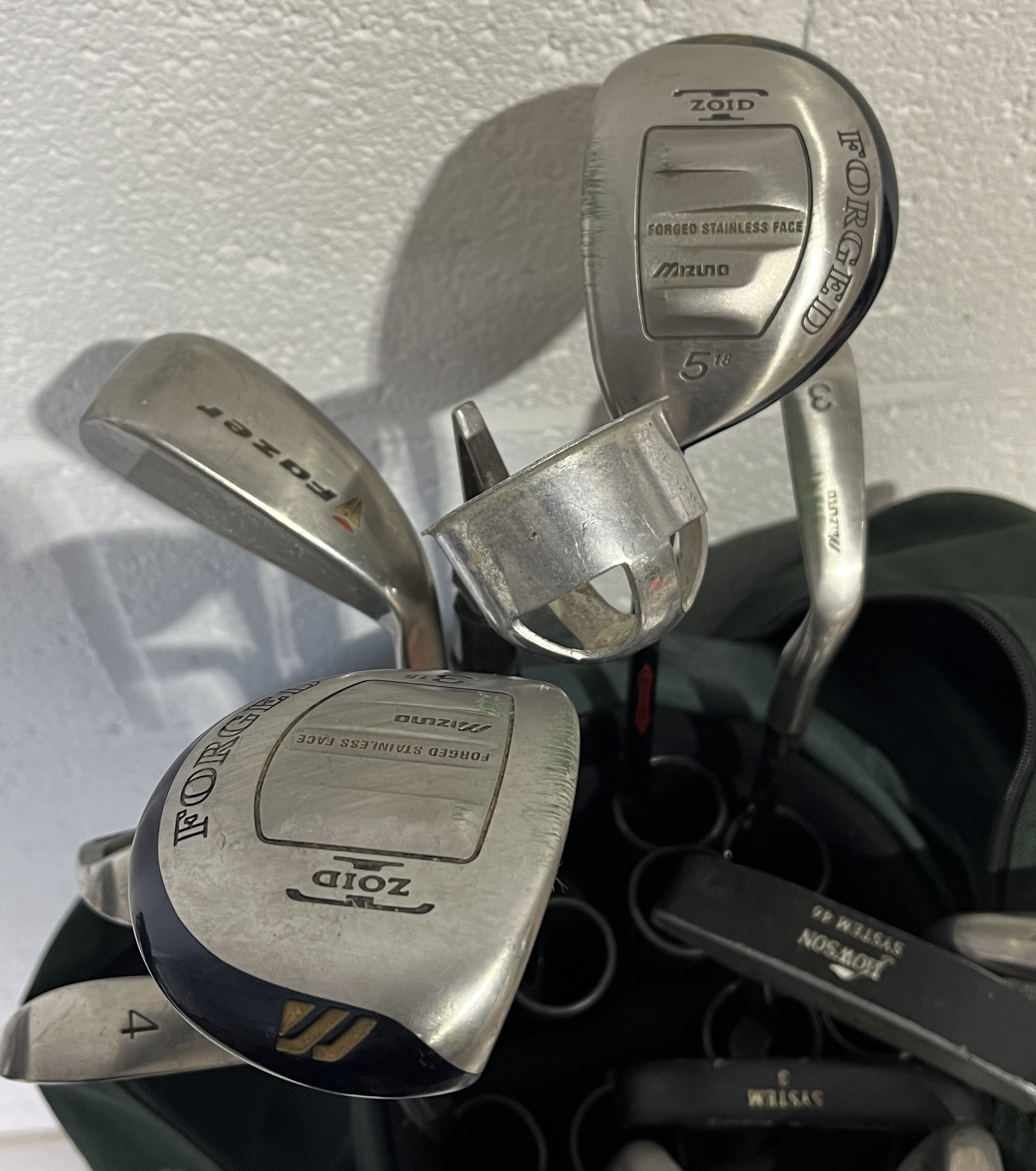 A set of left handed Mizuno Zoid Comp CT golf clubs including a 3 & 5 wood, irons 3-9, pitching - Image 5 of 5