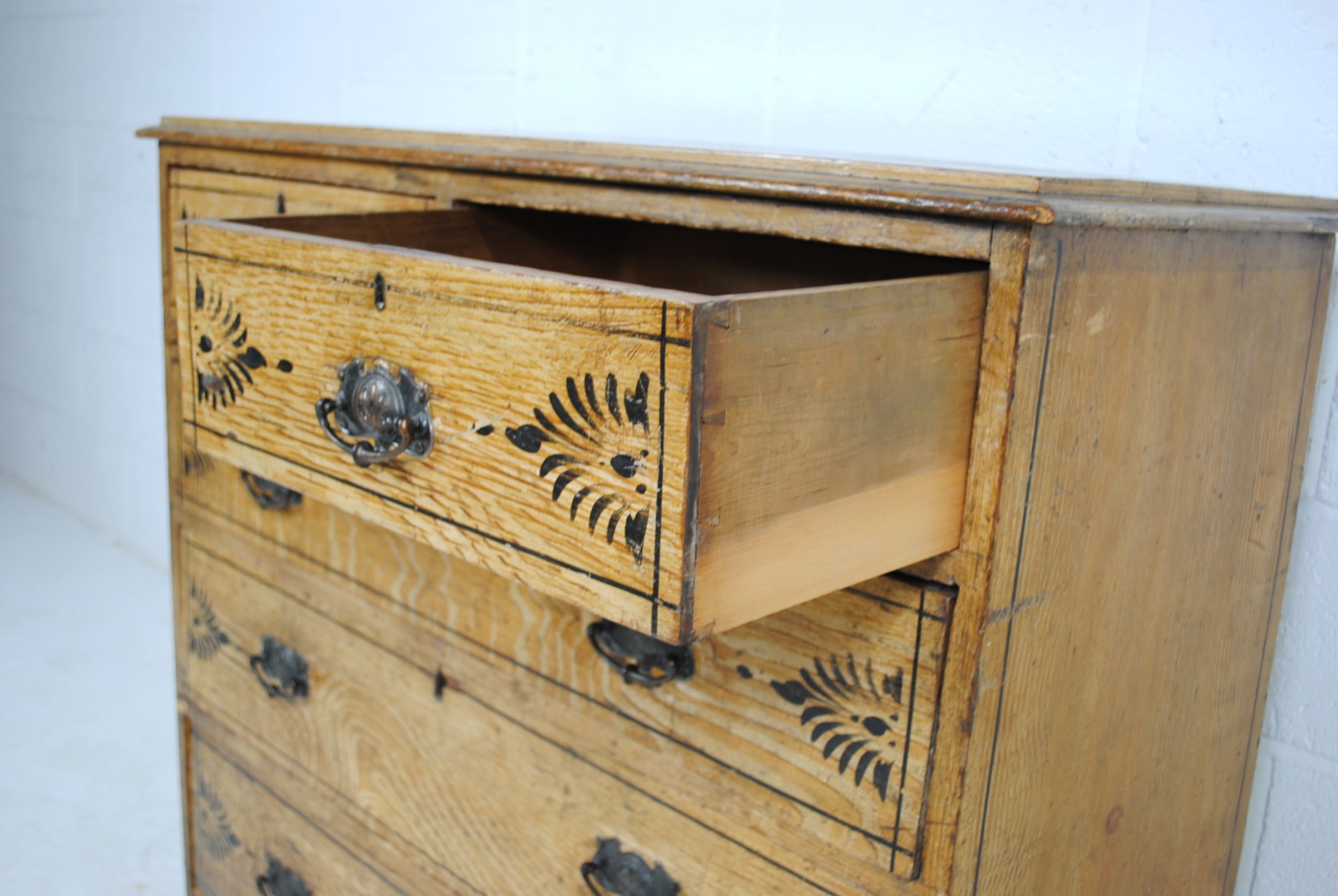 An antique pine chest of five drawers, with painted decoration and metal Art Nouveau handles - - Image 8 of 10