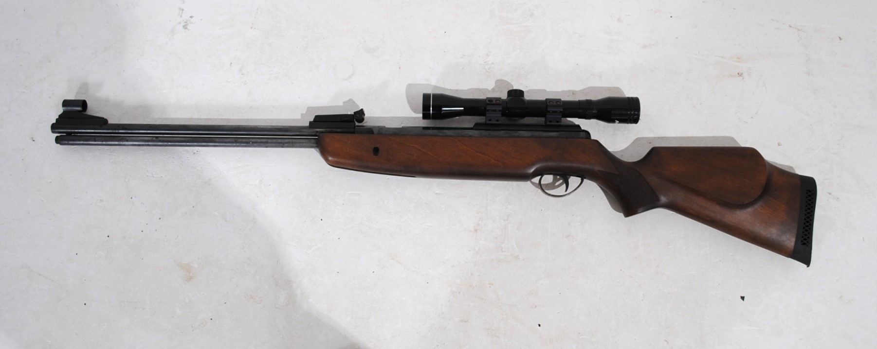 A BSA .177 underlever air rifle, with Tasco 4x32 scope, cleaning kit and case - Image 3 of 10