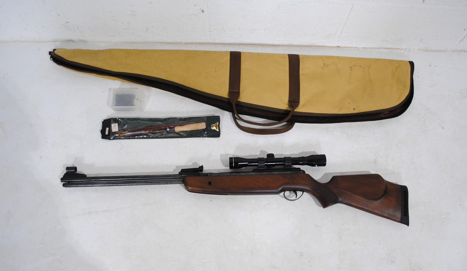 A BSA .177 underlever air rifle, with Tasco 4x32 scope, cleaning kit and case - Image 2 of 10