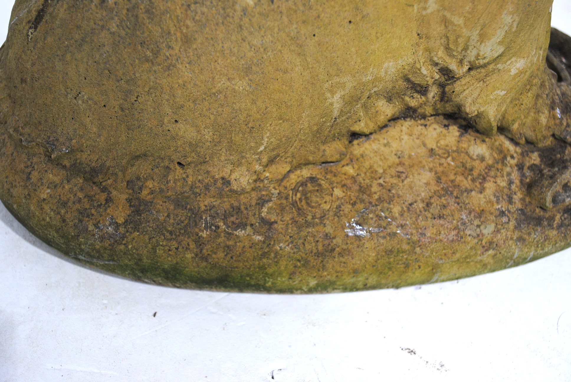 A weathered reconstituted stone garden figure of a cockerel, along with a reconstituted stone garden - Image 6 of 8