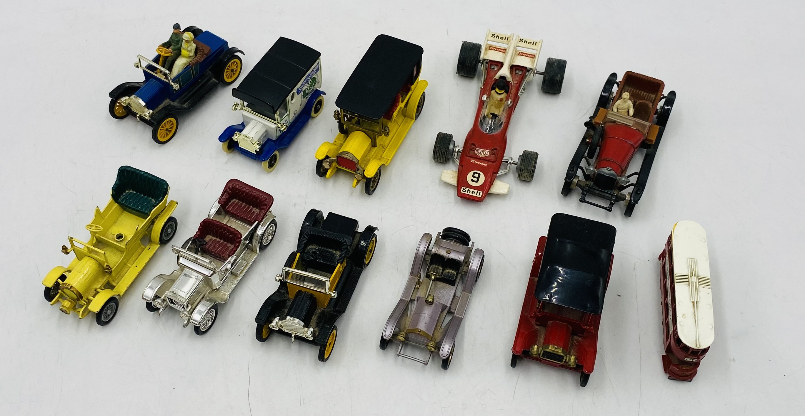 A collection of mainly unboxed die-cast and plastic vehicles including Britains, Dinky Toys - Image 2 of 7