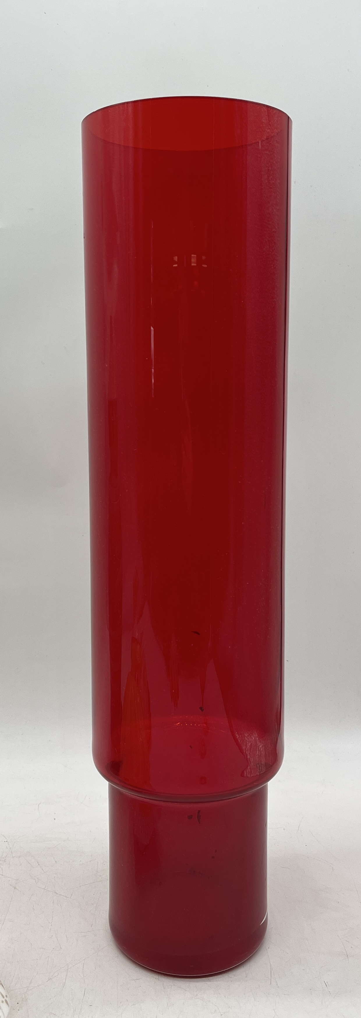 A collection of glass and ceramics including large art glass vase, Royal Doulton, Hallgarten's - Image 2 of 5