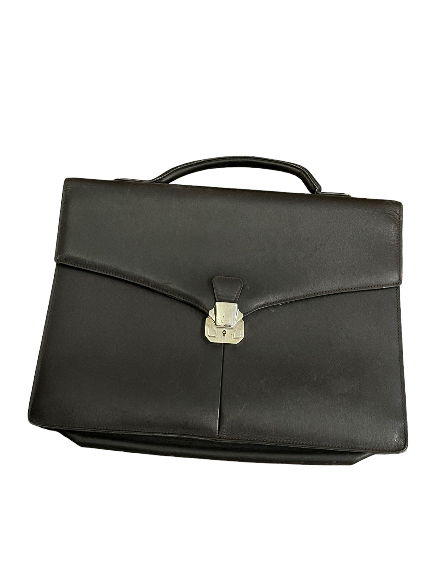 Dunhill Leather lost baggage from private. jet charter
