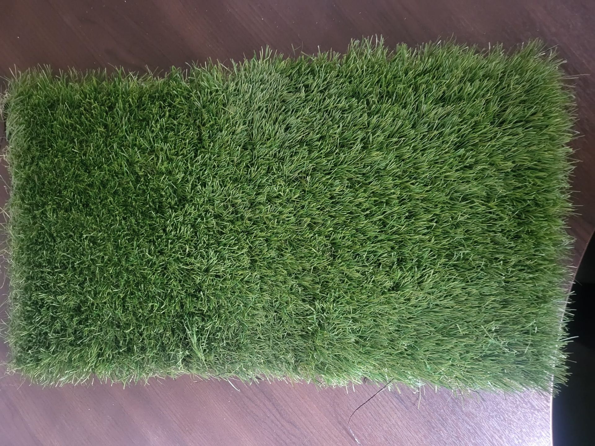 ASTRO TURF 35MM HIGH-DENSITY EMERALD PILE HEIGHT 50 SQM