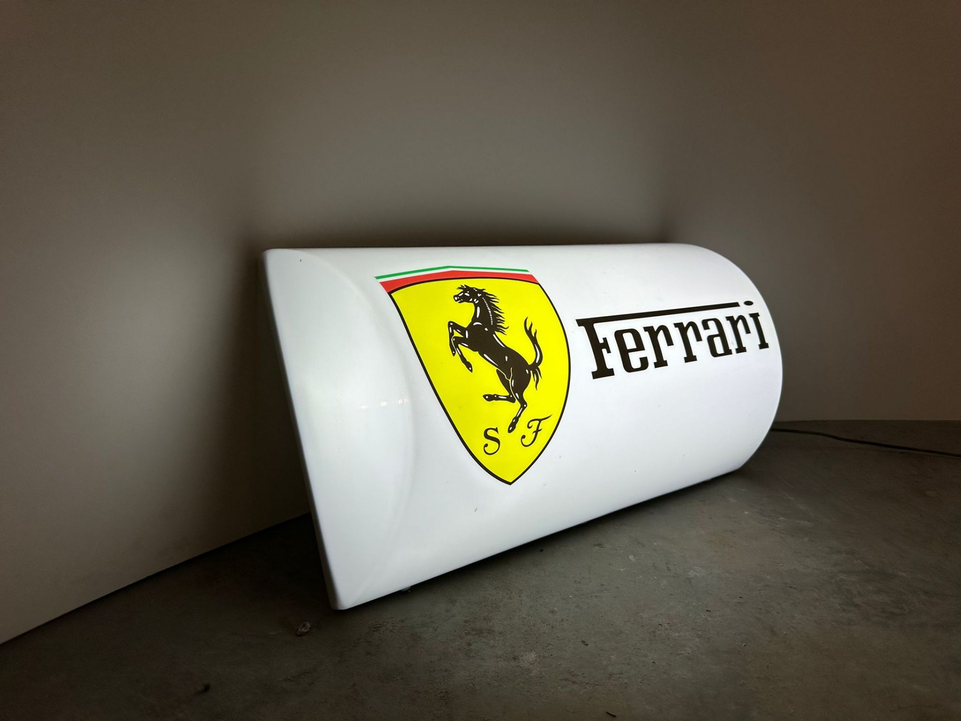Ferrari sign fully working - Image 2 of 7