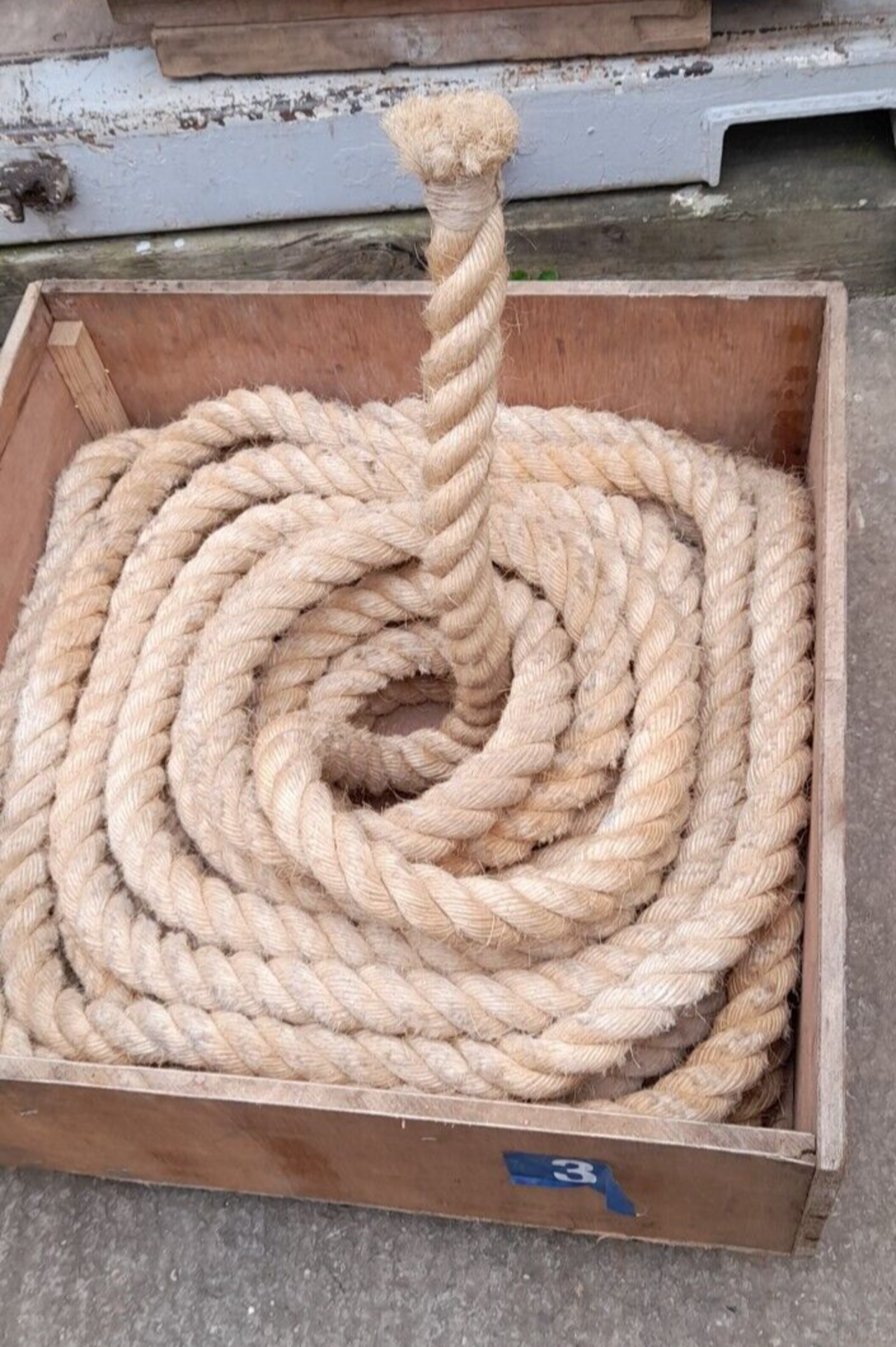 sport TUG O WAR ROPE, USED ONCE, DRY STORED, ABOUT 29 METERS L X 13cm circumference sport gym