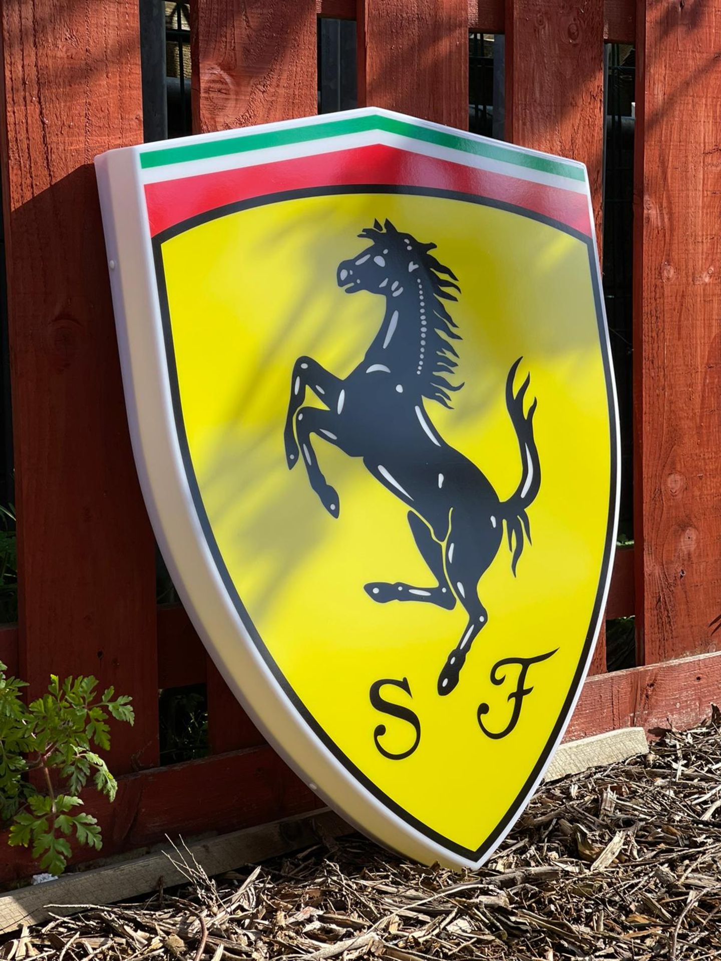 FERRARI ILLUMINATED SIGN - Image 6 of 7