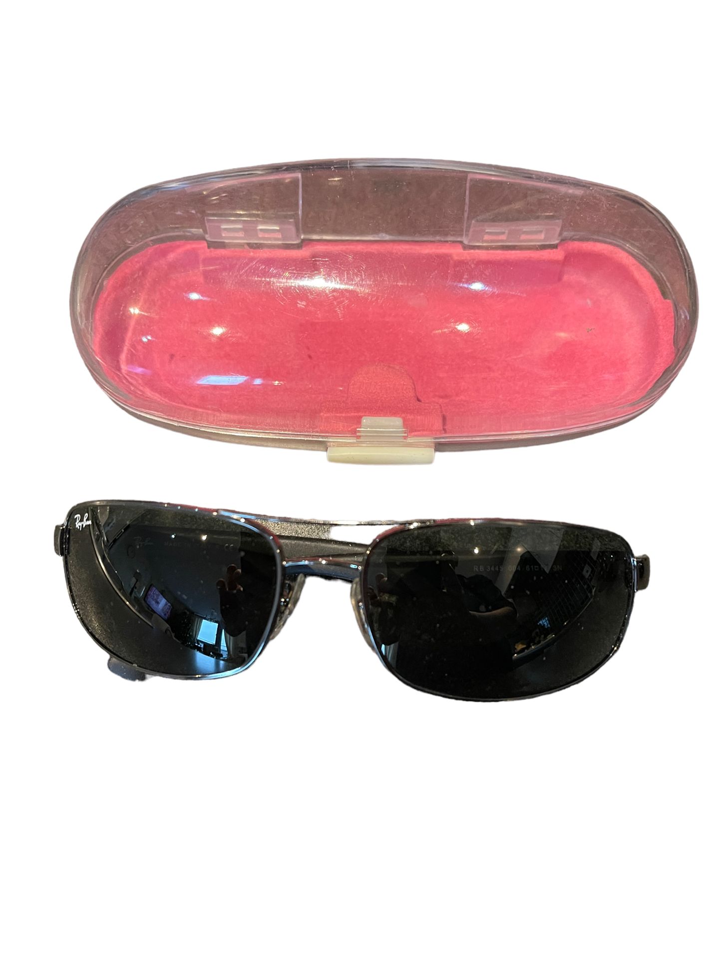 Ray ban sunglasses x display wrap-round