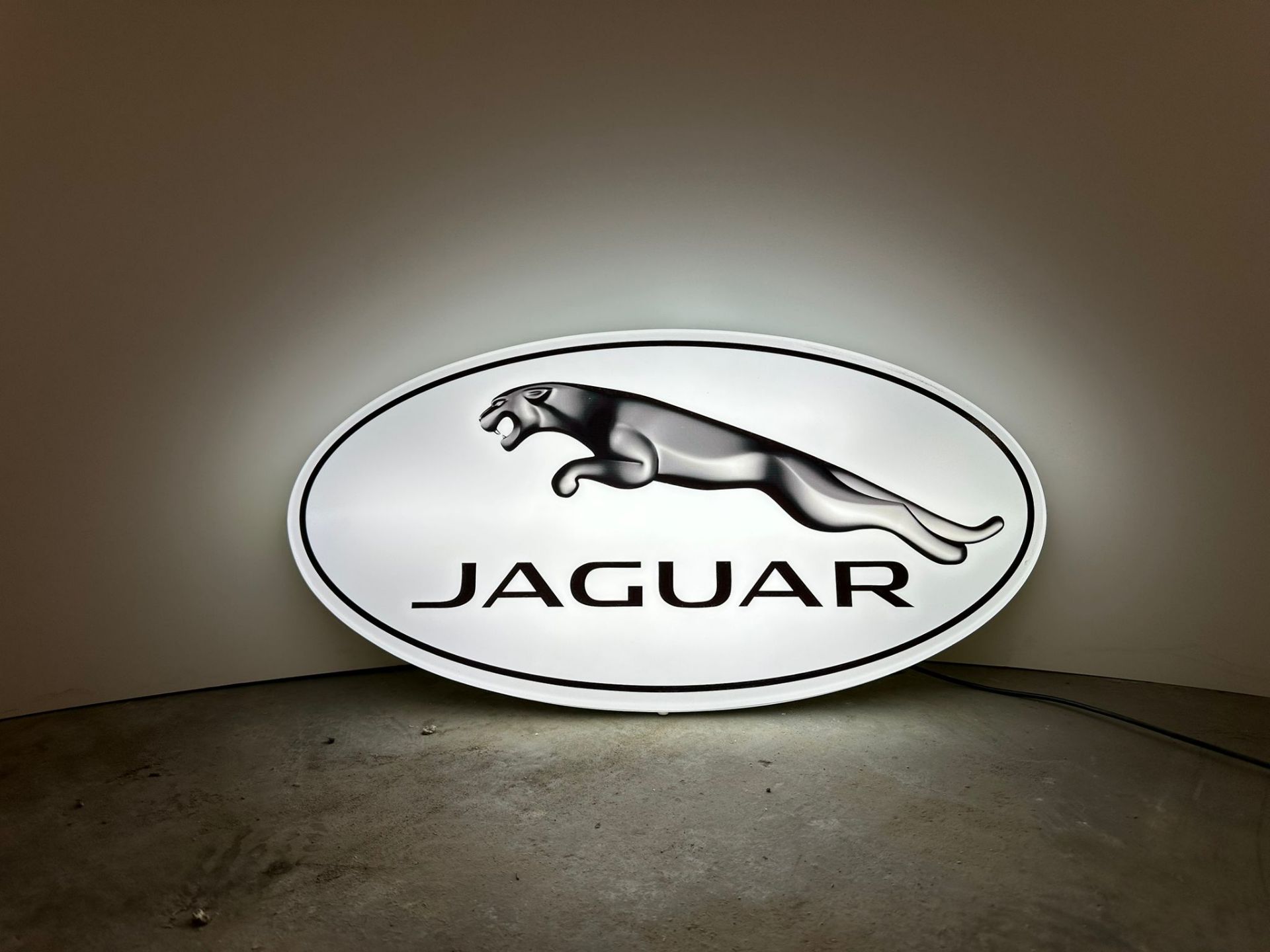 jaguar sign illuminated - Image 4 of 4
