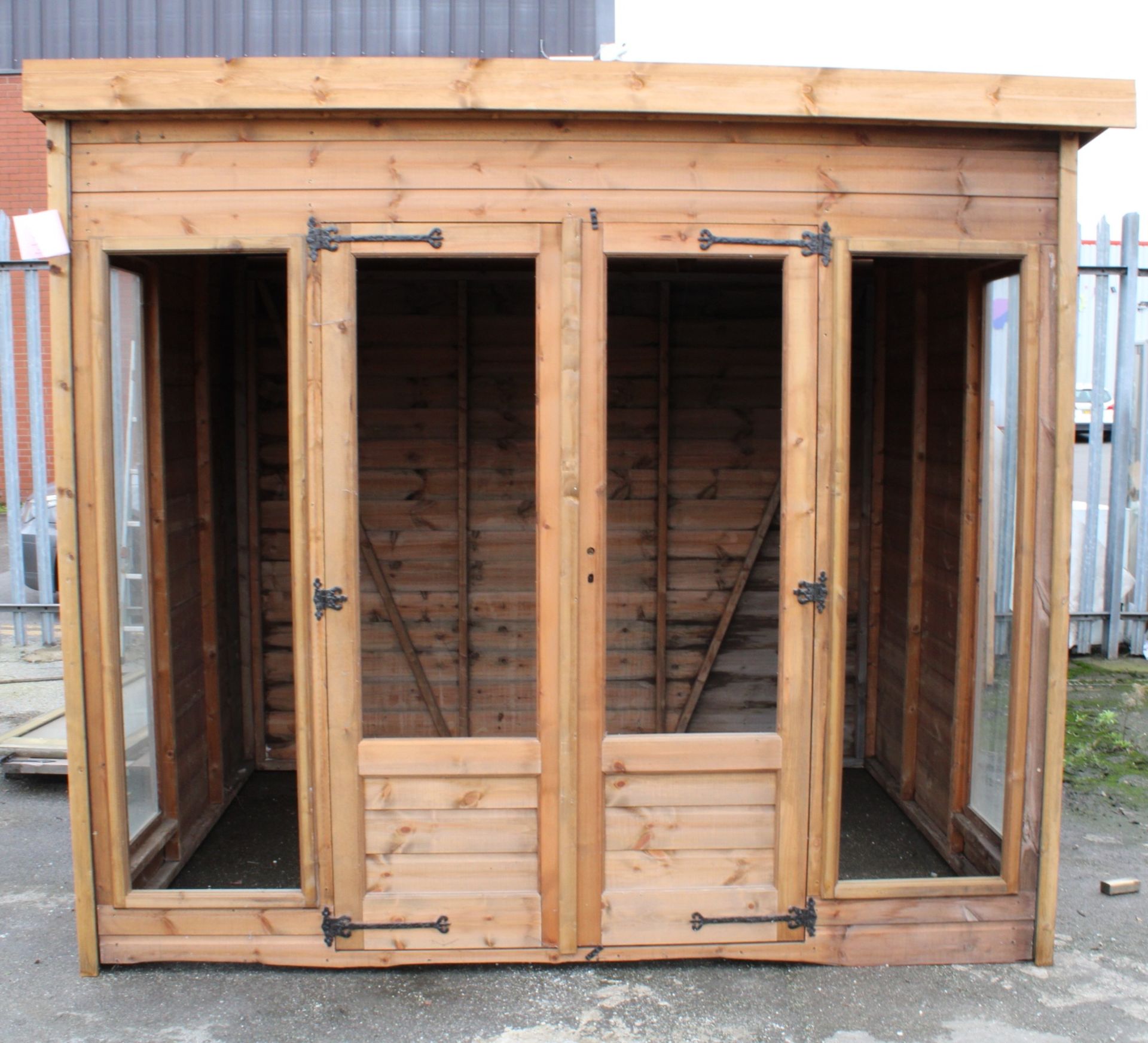 8x6 'clumber' summerhouse timber shed building, Standard 16mm Nominal Cladding - Bild 2 aus 2