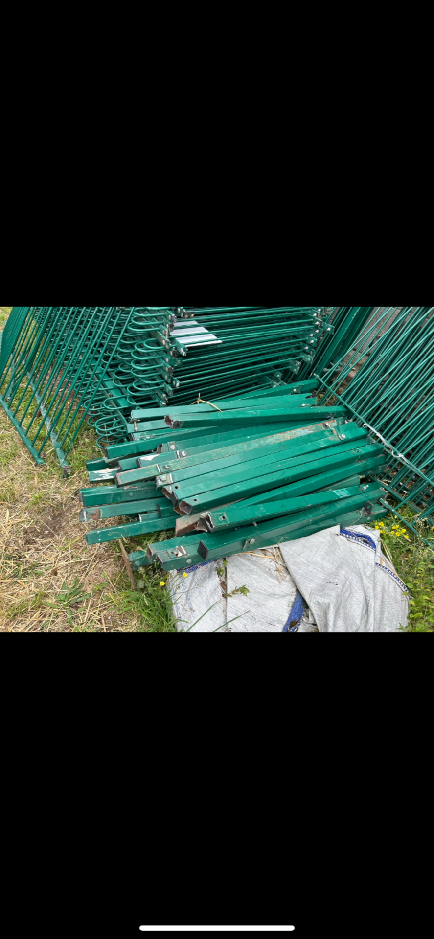 Green Hoop Bow Mental Fencing (Check Description x 30 - Image 6 of 9