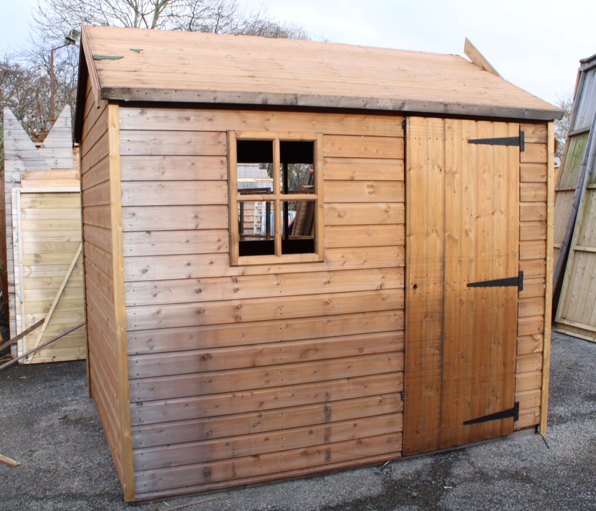 8x6 superior height apex shed, Standard 16mm Nominal Cladding RRP£1,006 - Image 3 of 4