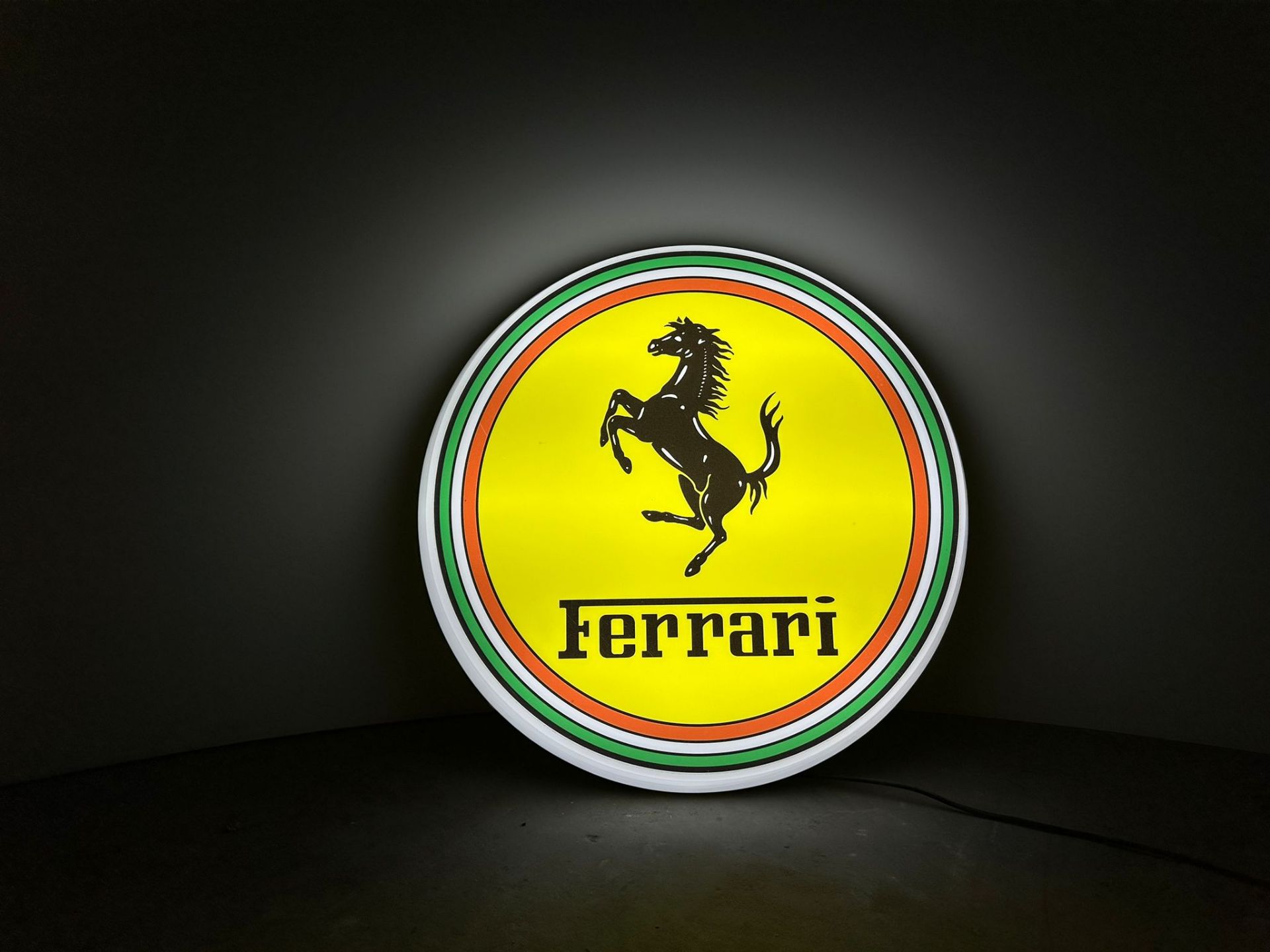Ferrari fully working illuminated adapted to any country - Bild 4 aus 6