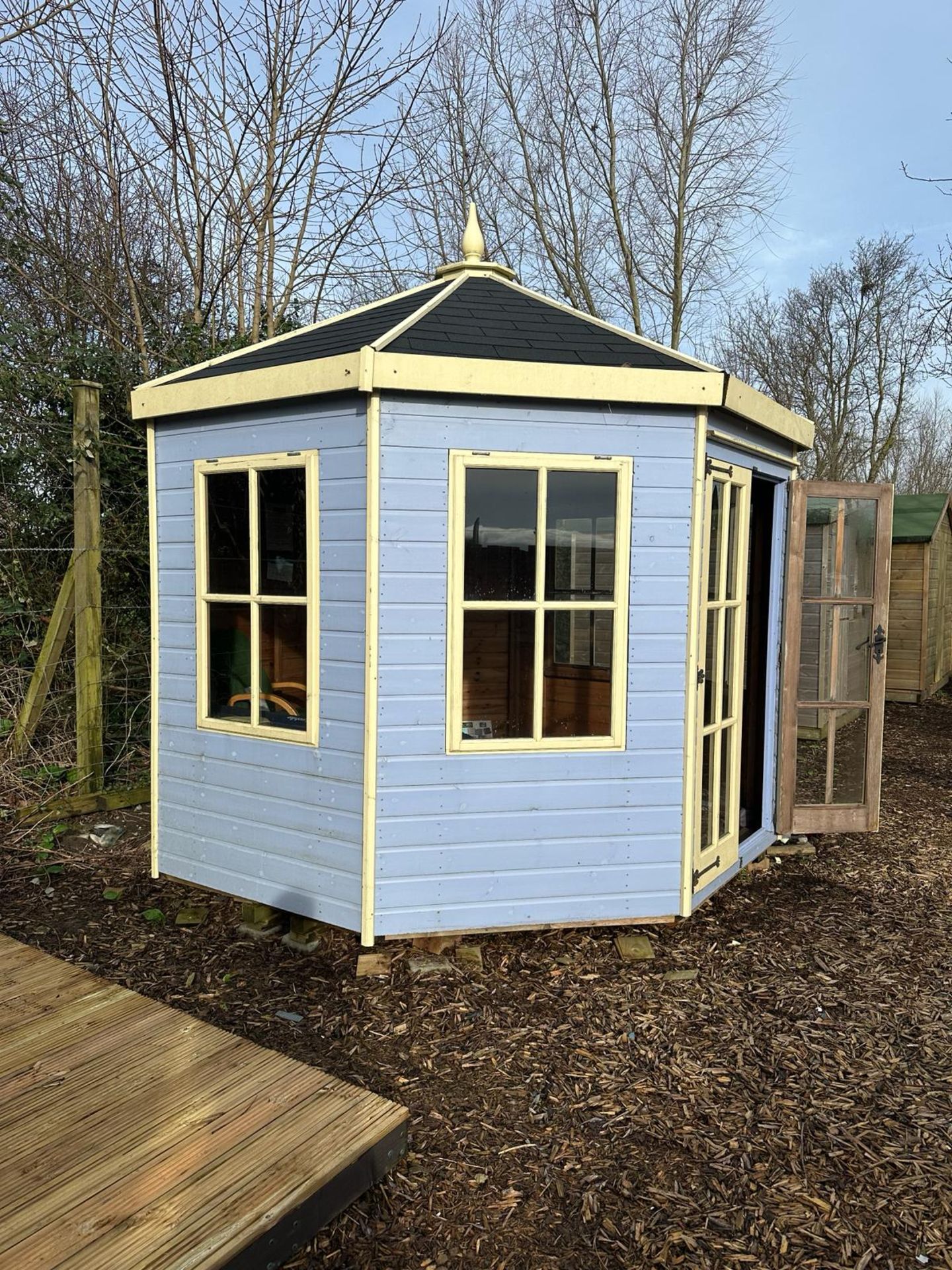 Ex-display 10x10 Octagonal painted blue and lemon with black tiled roof, Standard 16mm
