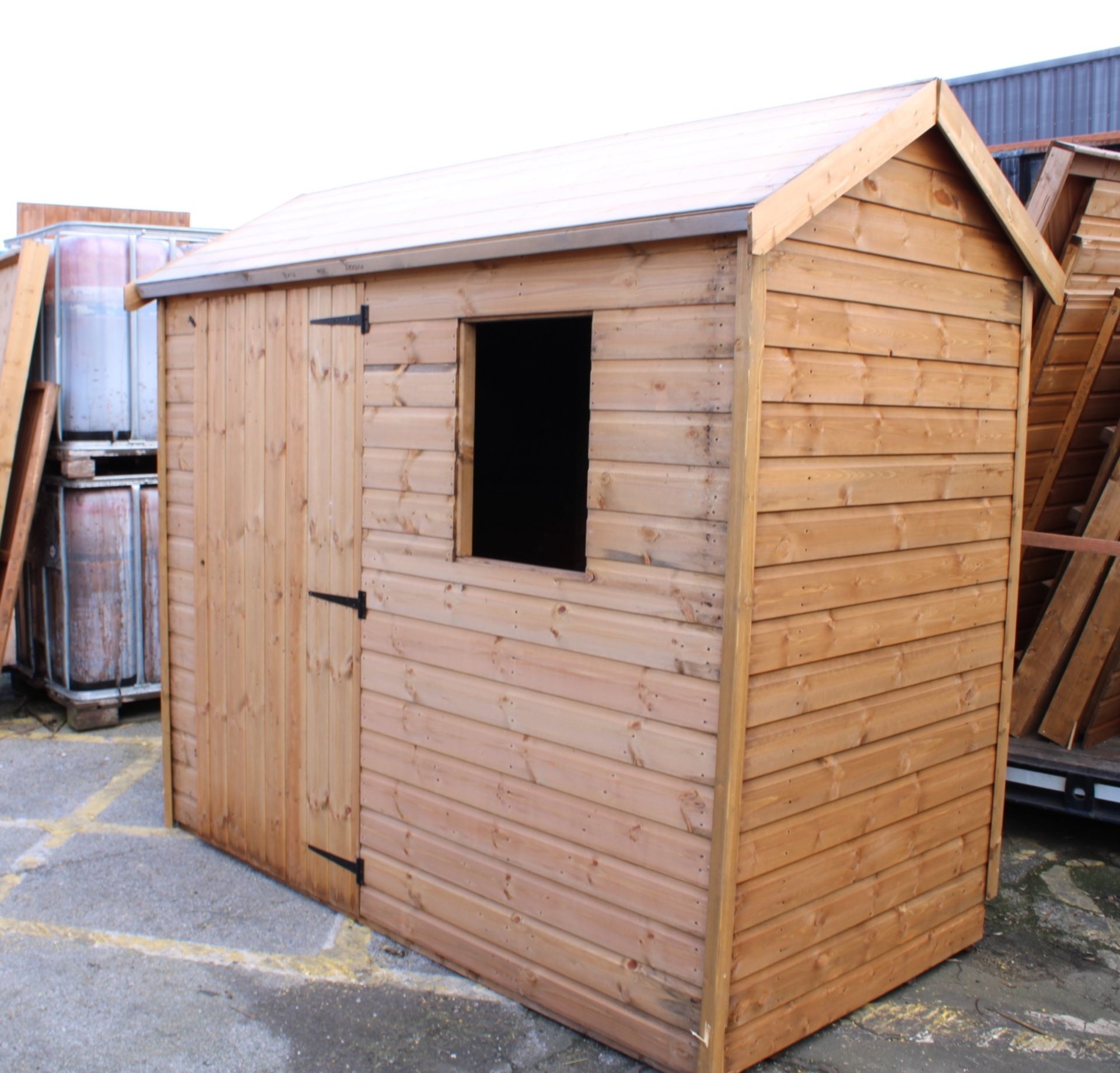 8x4 superior apex shed, Standard 16mm Nominal Cladding RRP£ 720 - Image 2 of 3