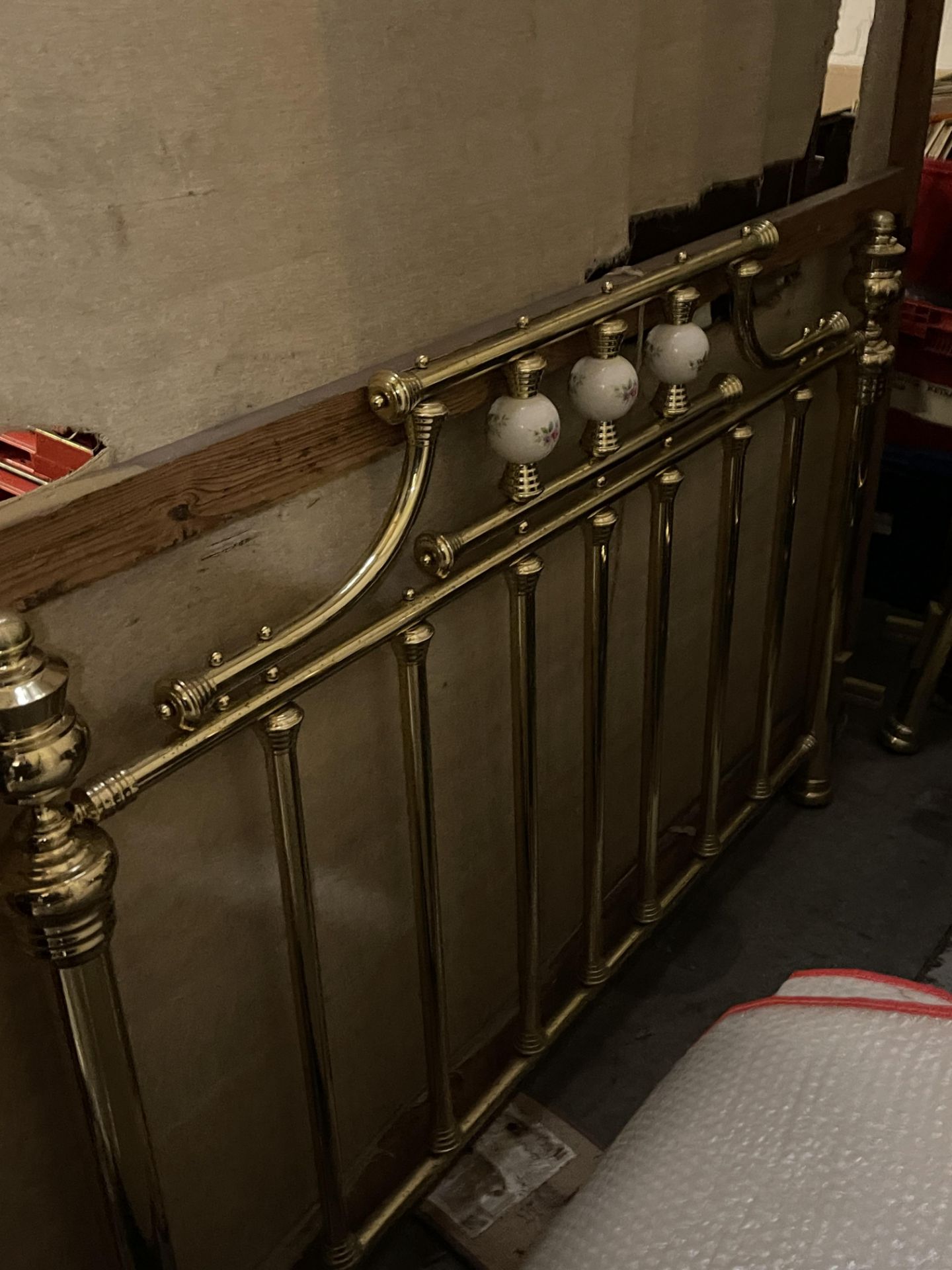 Brass double bed frame very old unclaimed property - Image 6 of 8
