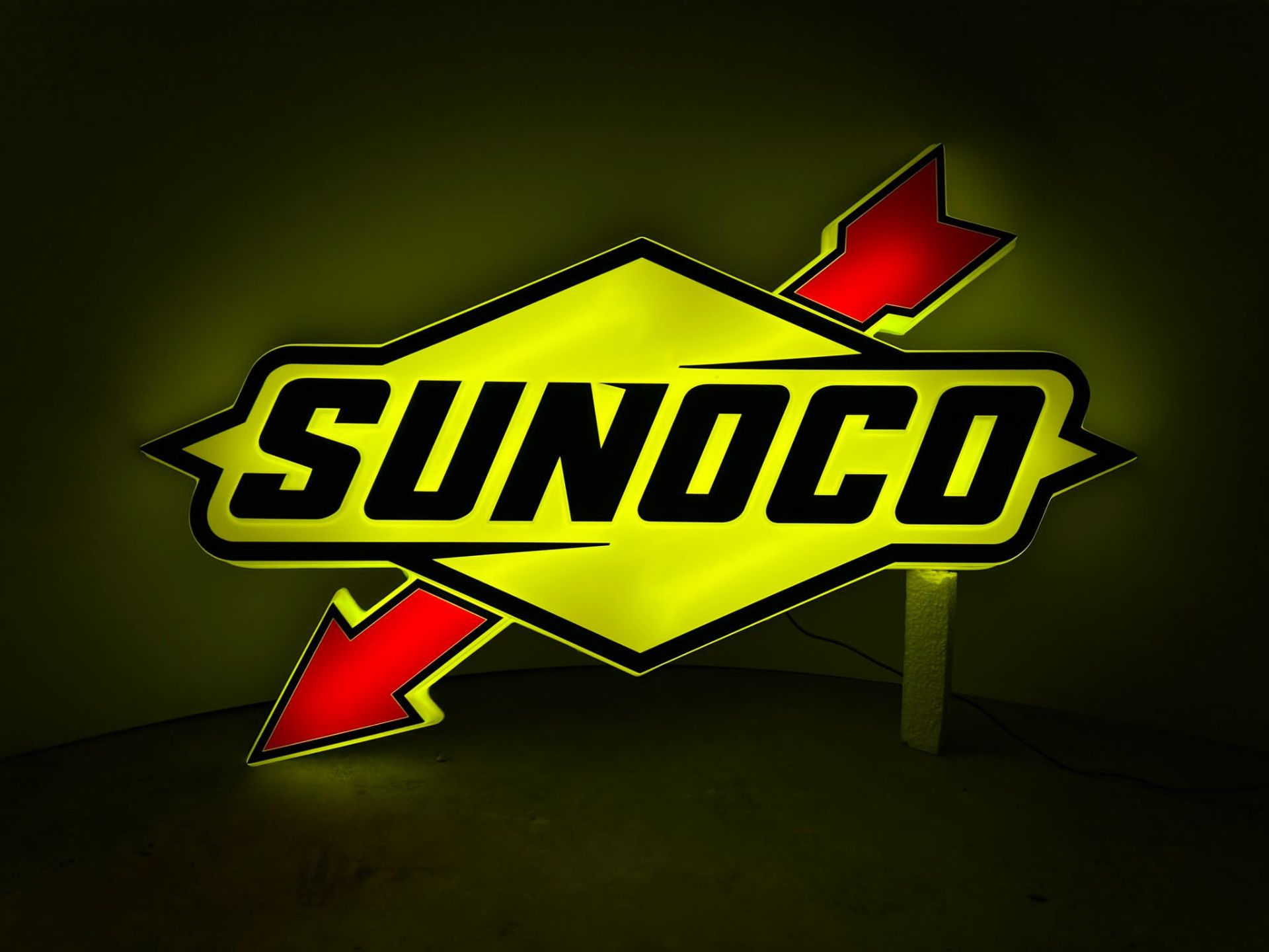 Sunoco illuminated sign