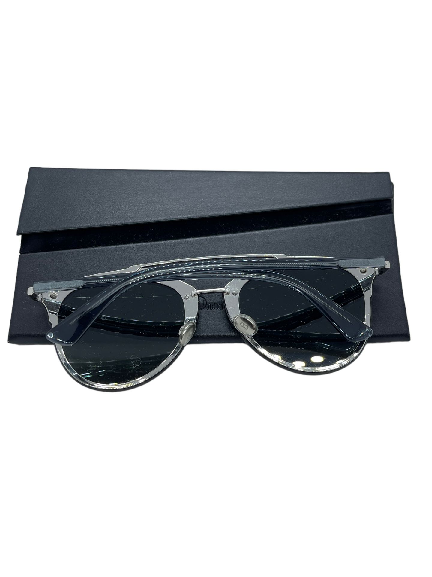 DIOR UNISEX SUNGLASSES XDEMO WITH BCASE PAPER ECT - Image 4 of 6