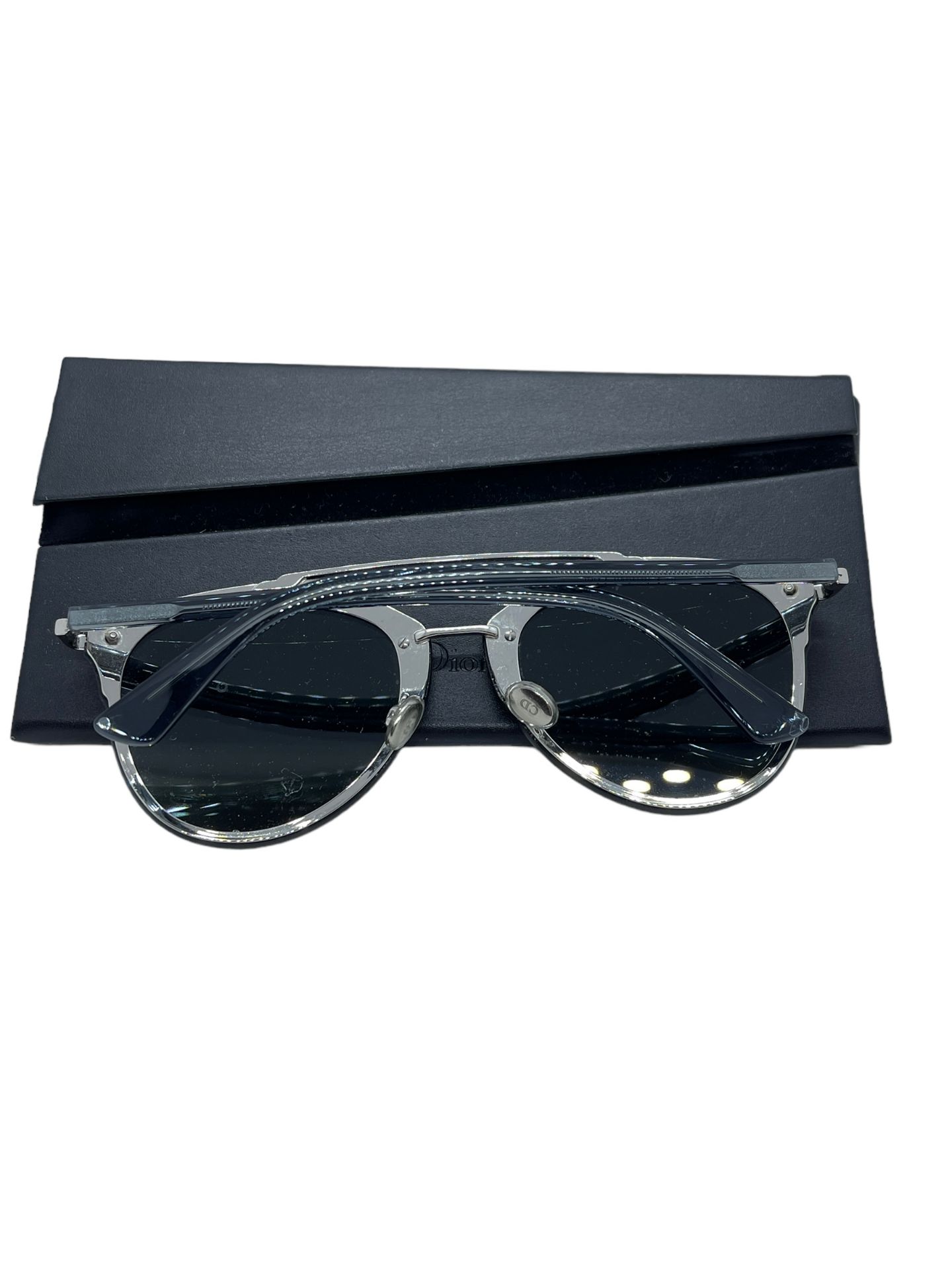 DIOR UNISEX SUNGLASSES XDEMO WITH BCASE PAPER ECT - Image 3 of 6
