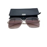 Hugo boss ladies big sunglasses with a case x demon