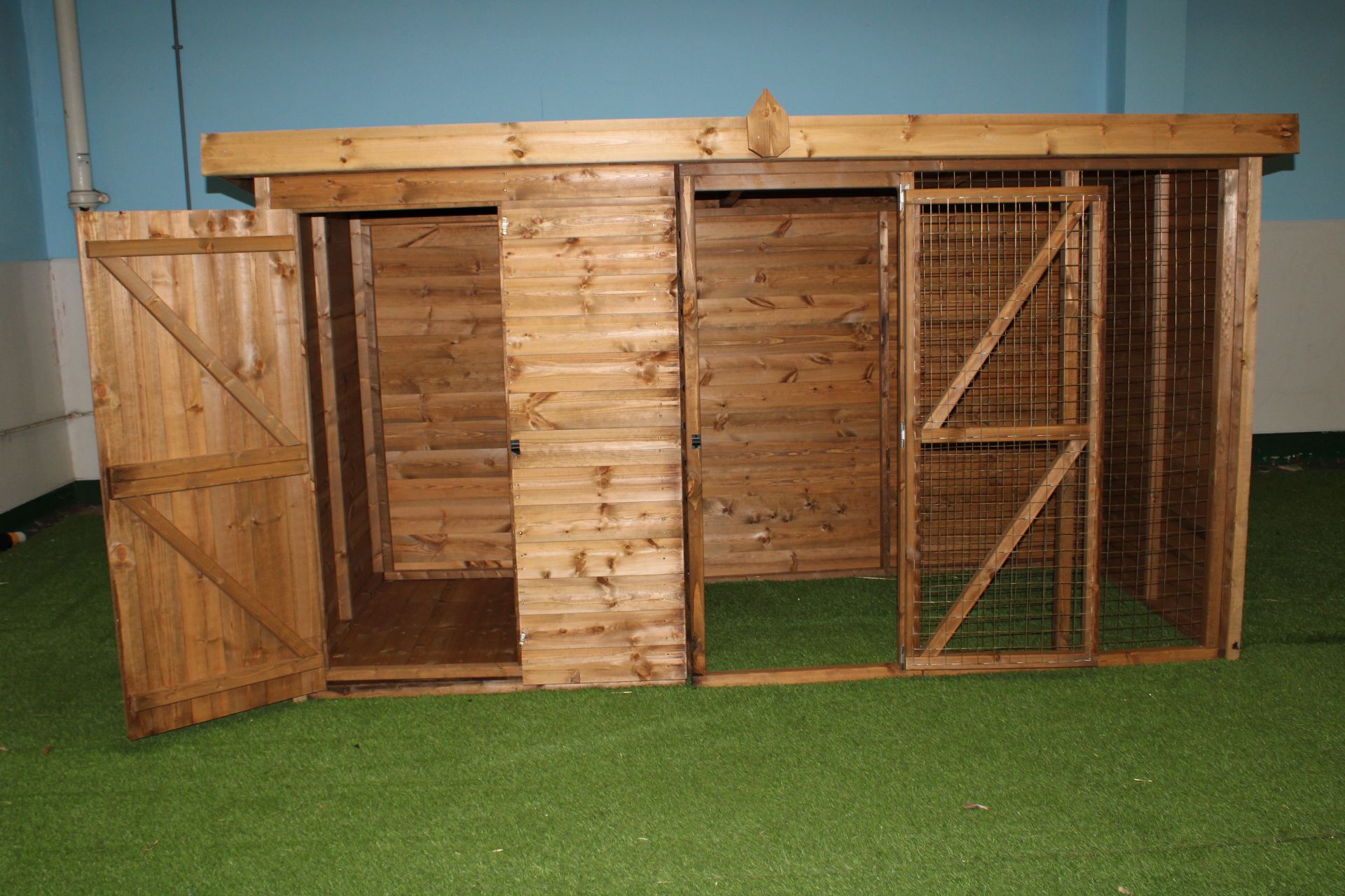 10x4 BRAND NEW kennel and run, Standard 16mm Nominal Cladding - Image 4 of 10