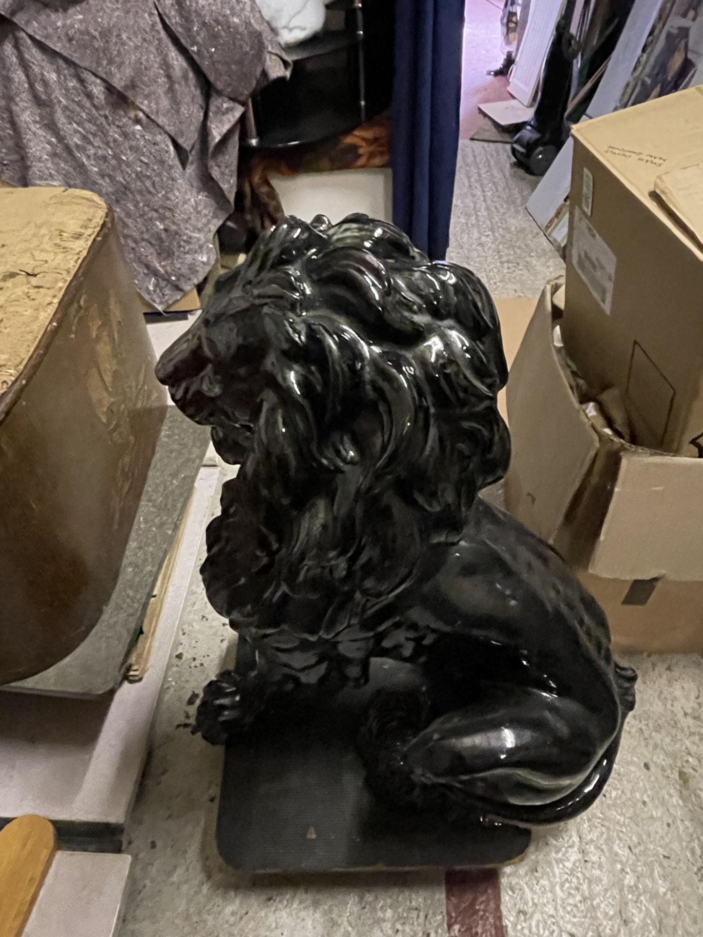 Large porcelain lion average 2/5 feet high - Image 4 of 5
