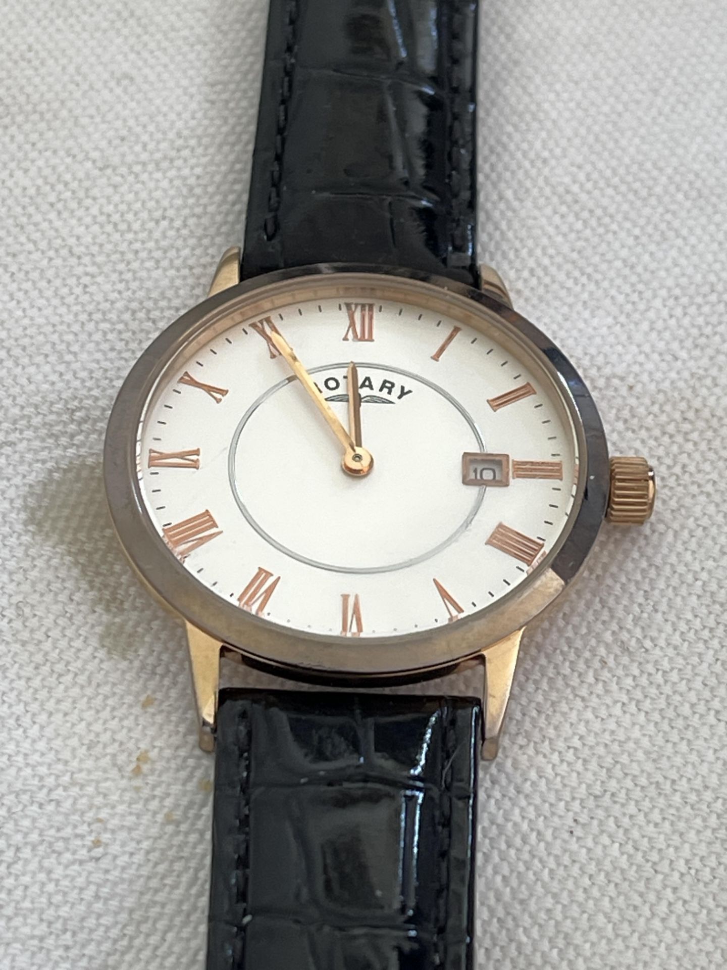 Rotary men's slim quartz watch