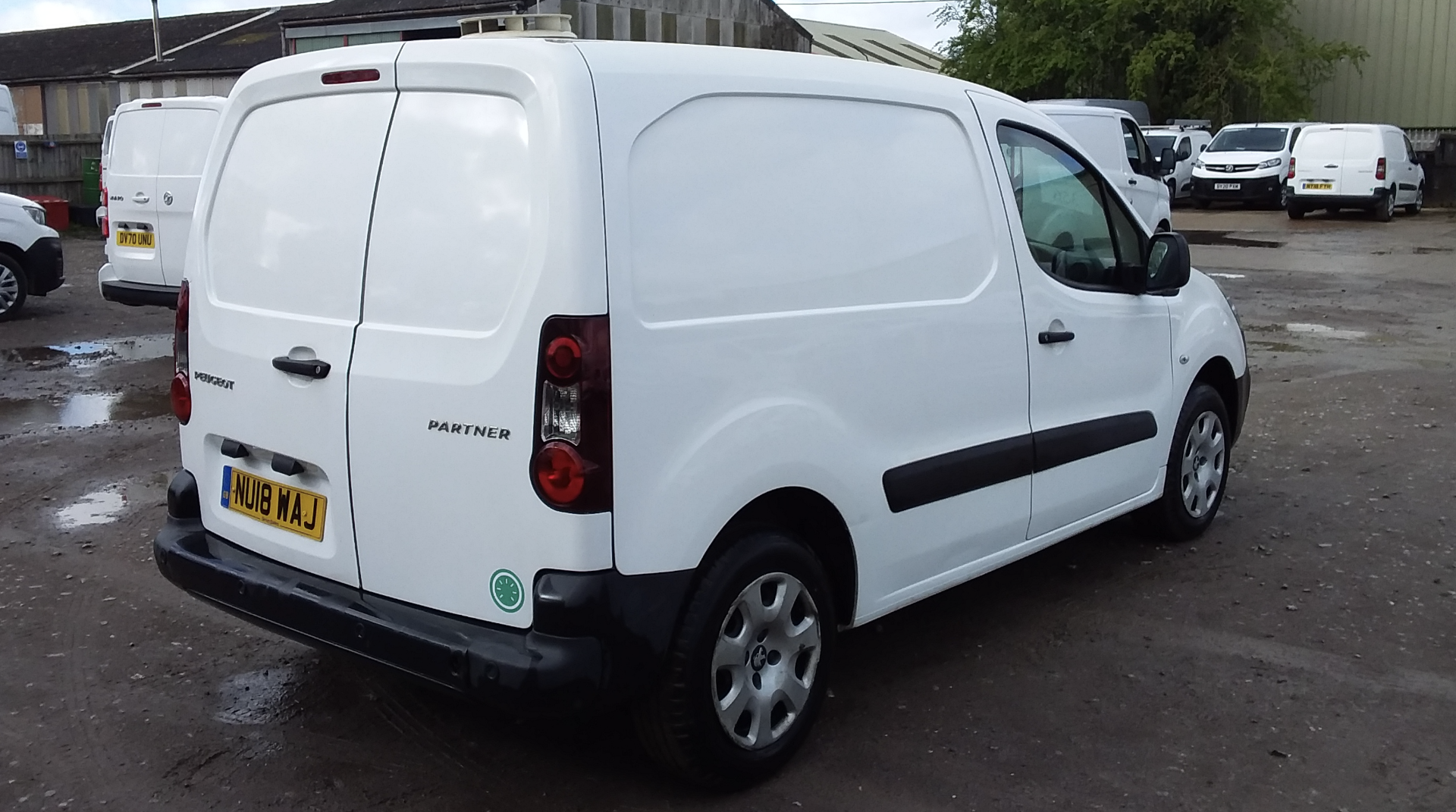 Peugeot NU18WAJ PARTNER L1 DIESEL VAN - Image 3 of 7