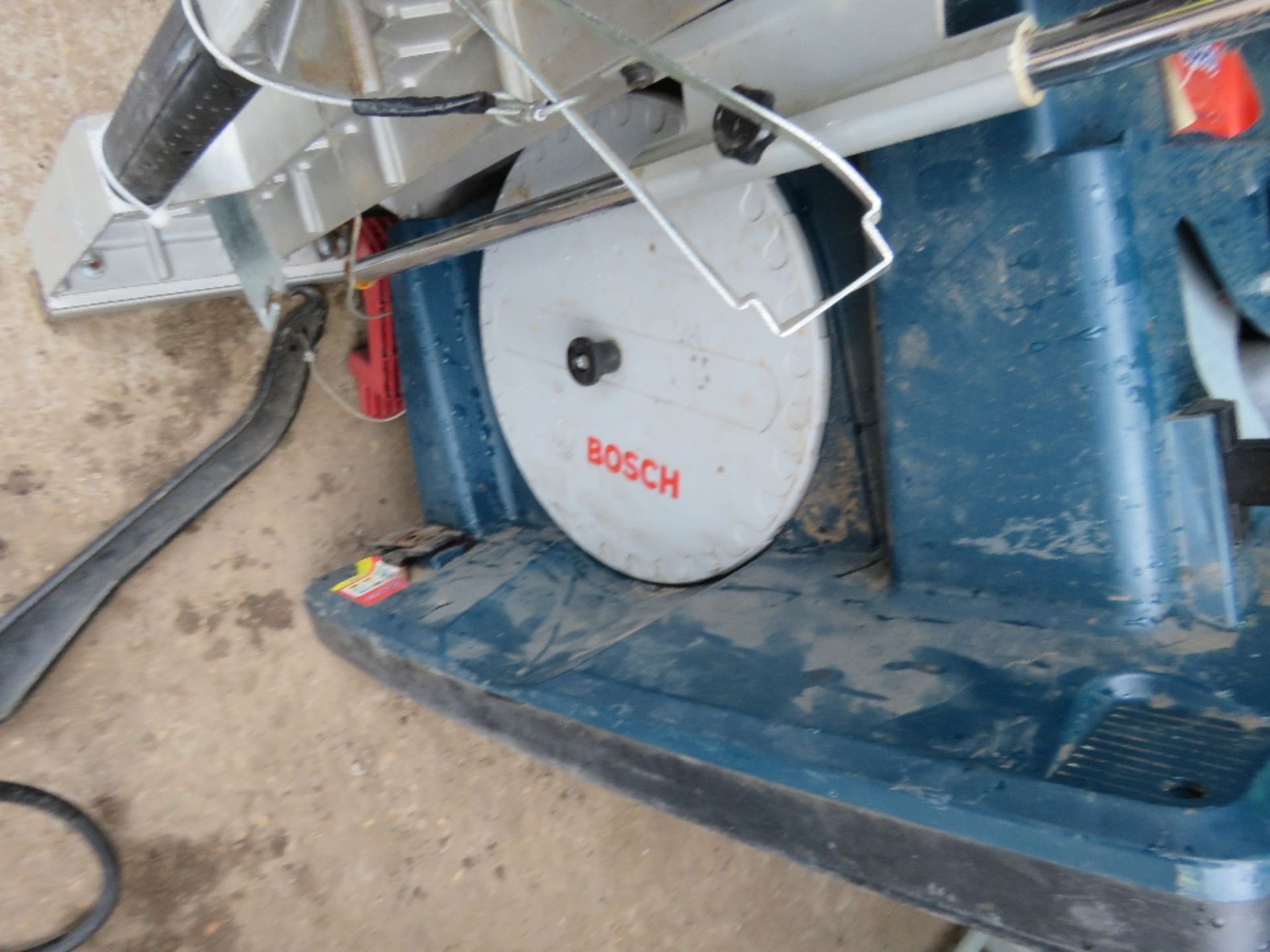 BOSCH PROFESSIONAL 110VOLT SAWBENCH. - Image 3 of 3