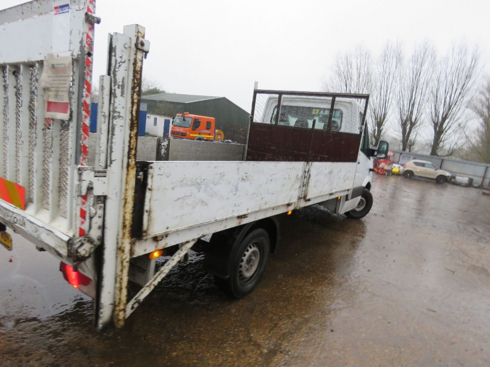 MERCEDES SPRINTER 316CDI LWB PICKUP TRUCK REG:LM17 WOY. WITH V5 AND MOT UNTIL 12/06/24. 265,281 REC - Image 7 of 13