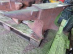 BLACKSMITH'S ANVIL, 76CM OVERALL LENGTH APPROX