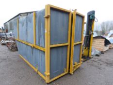 CHAIN LIFT ENCLOSED PLANT MOVING SKIP.