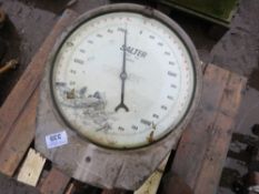 SET OF LARGE SALTER CRANE SCALES, 5 TONNE RATED. THIS LOT IS SOLD UNDER THE AUCTIONEERS MARGIN SC