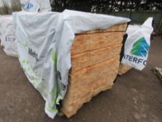 EXTRA LARGE PACK OF UNTREATED VENETIAN PALE TIMBER SLATS: 1.83M LENGTH X 45MM X 17MM APPROX.