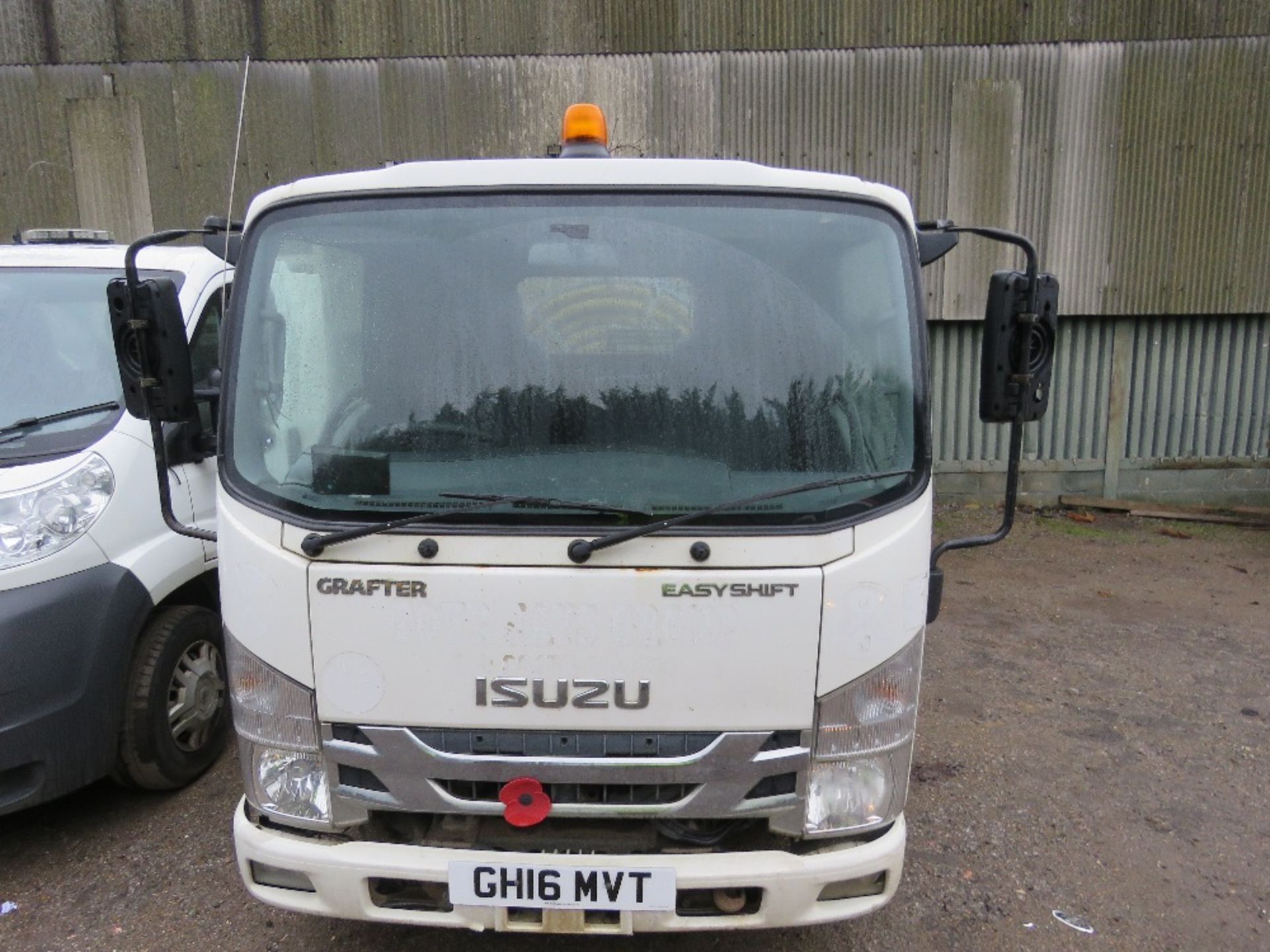 ISUZU GRAFTER 3500KG PORTABLE TOILET SERVICE TANKER TRUCK REG:GH16 MVT. EURO 6 MARKED. WITH V5, - Image 2 of 12