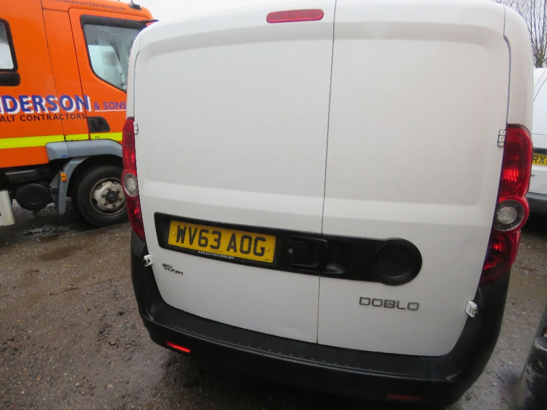 FIAT DOBLO PANEL VAN REG:WV63 AOG. MOT UNTIL 23/03/24. WHEN TESTED WAS SEEN TO DRIVE, ST - Image 11 of 11