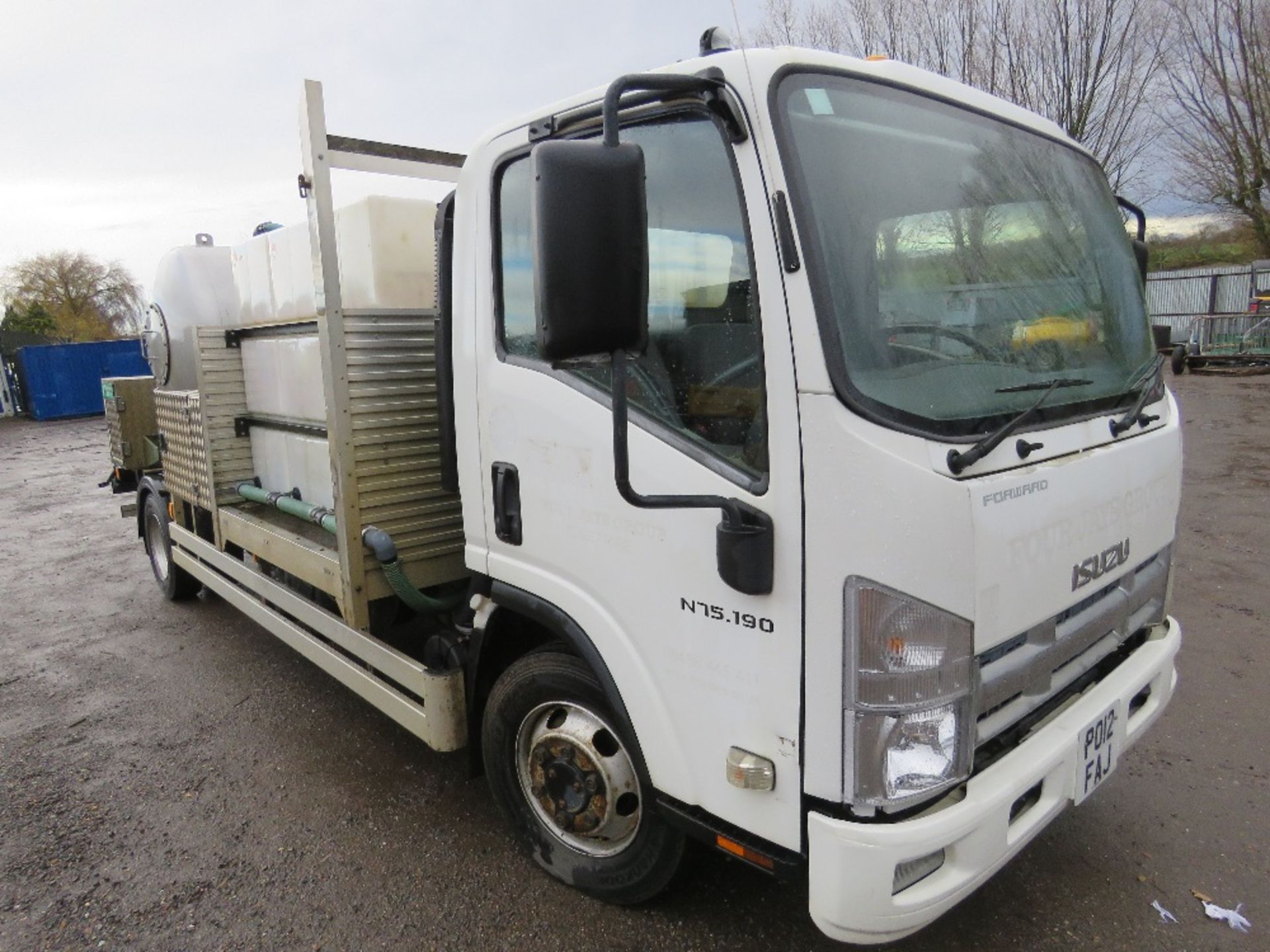 ISUZU 7500KG PORTABLE TOILET SERVICE TRUCK REG:PO12 FAJ. WITH V5, OWNED FROM NEW, 70,521REC MILES.