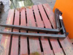 PAIR OF FORKLIFT TINES FOR 16 INCH CARRIAGE, 1000 X 500 SIZE. THIS LOT IS SOLD UNDER THE AUCTION