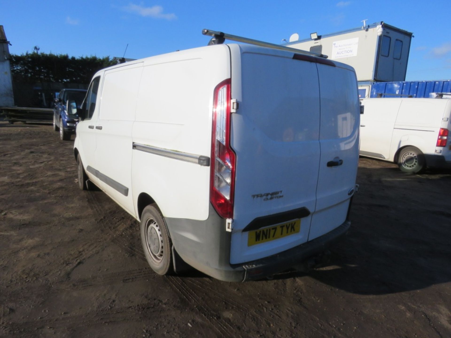 FORD TRANSIT CUSTOM 290 PANEL VAN REG WN17 TYK 87259 REC MILES. - Image 2 of 12