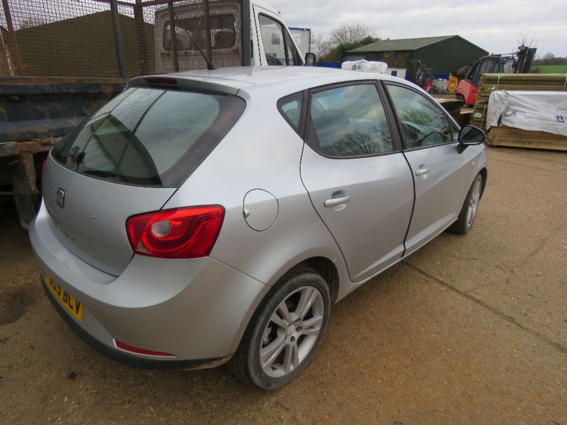 SEAT IBIZA DIESEL CAR REG FG09 BCV - Image 6 of 10