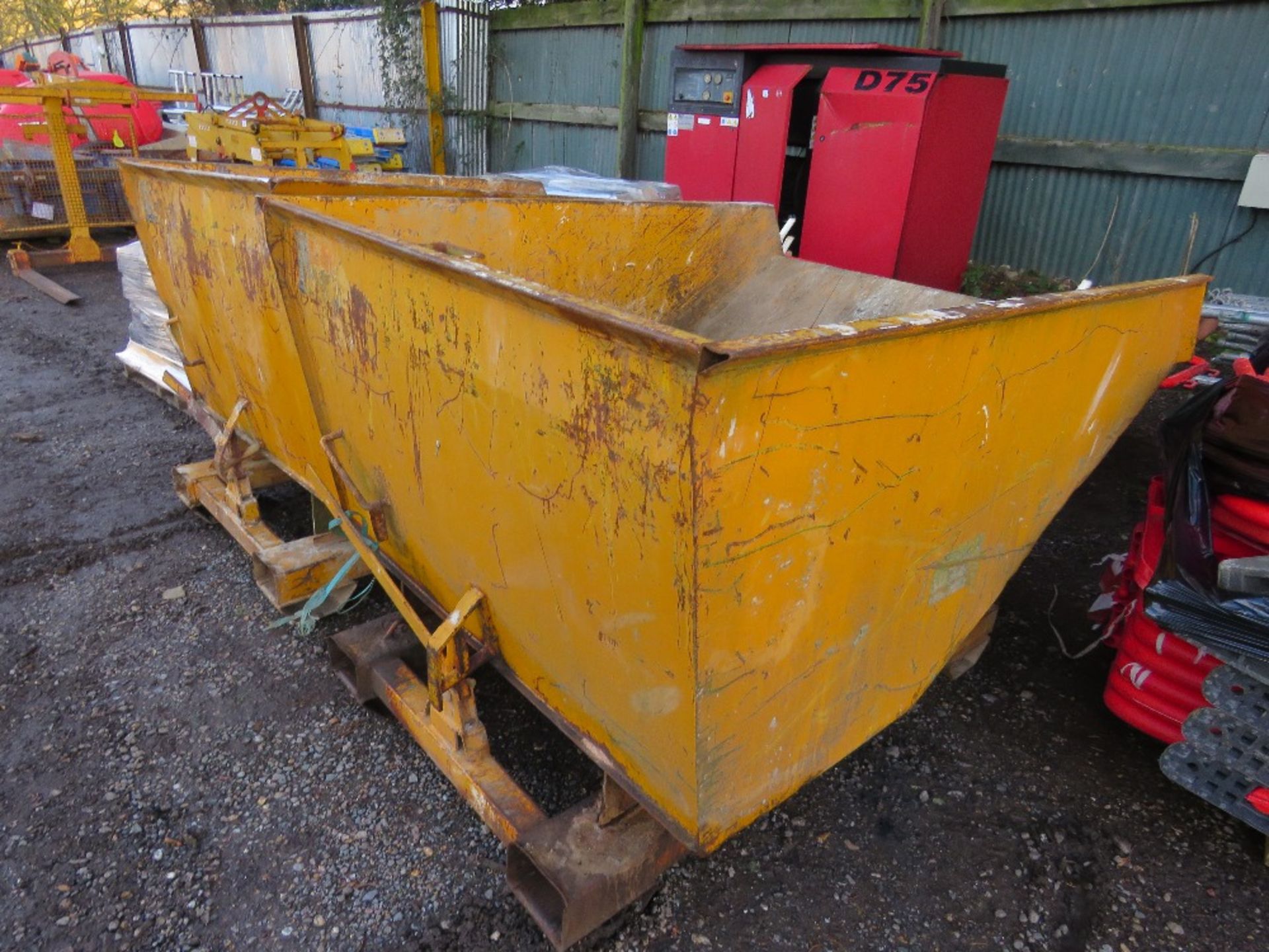 2 X FORKLIFT MOUNTED TIPPING SKIPS. THIS LOT IS SOLD UNDER THE AUCTIONEERS MARGIN SCHEME, THEREFO
