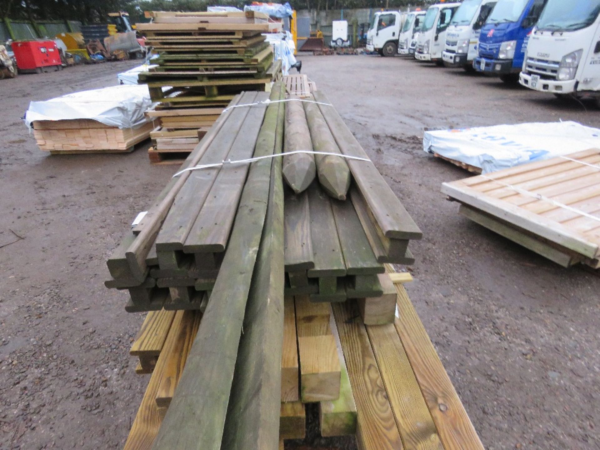 QUANTITY OF TIMBER POSTS, 6-11FT LENGTH APPROX. - Image 8 of 10