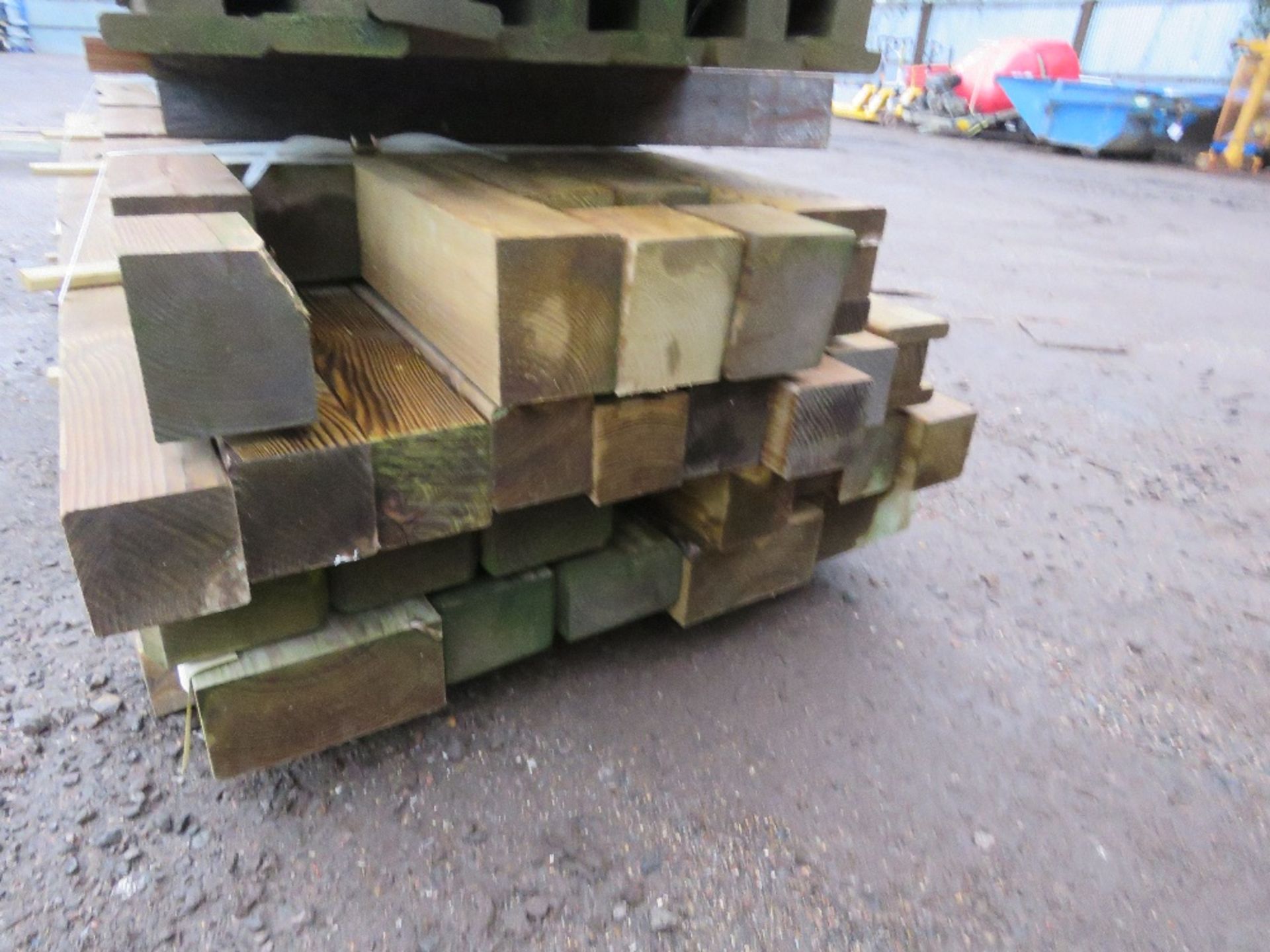 QUANTITY OF TIMBER POSTS, 6-11FT LENGTH APPROX. - Image 9 of 10
